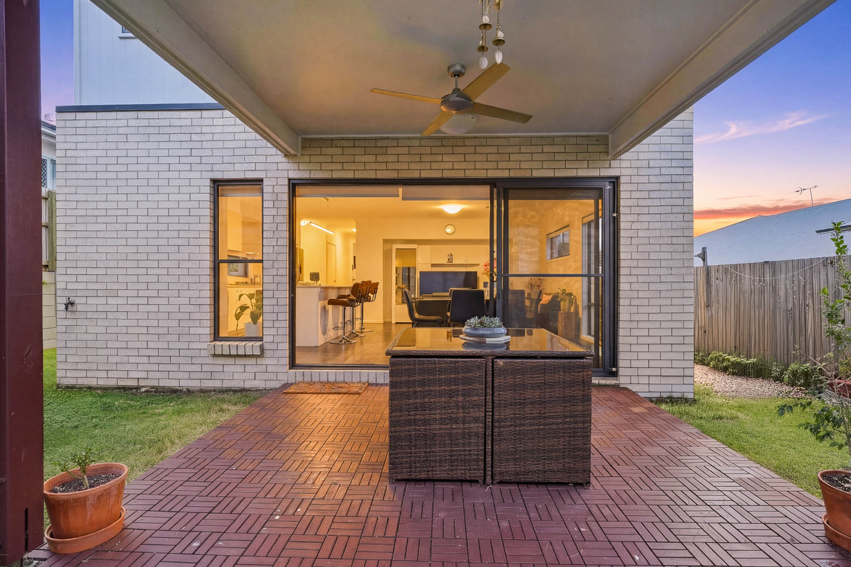 19 Boston Street, Spring Mountain, QLD 4300 - Image 5
