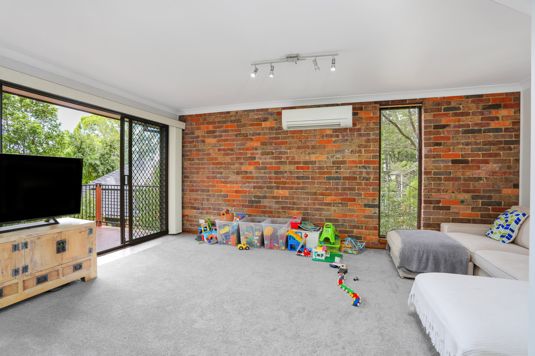 45 Shirlow Avenue, Faulconbridge, NSW 2776 - Image 8