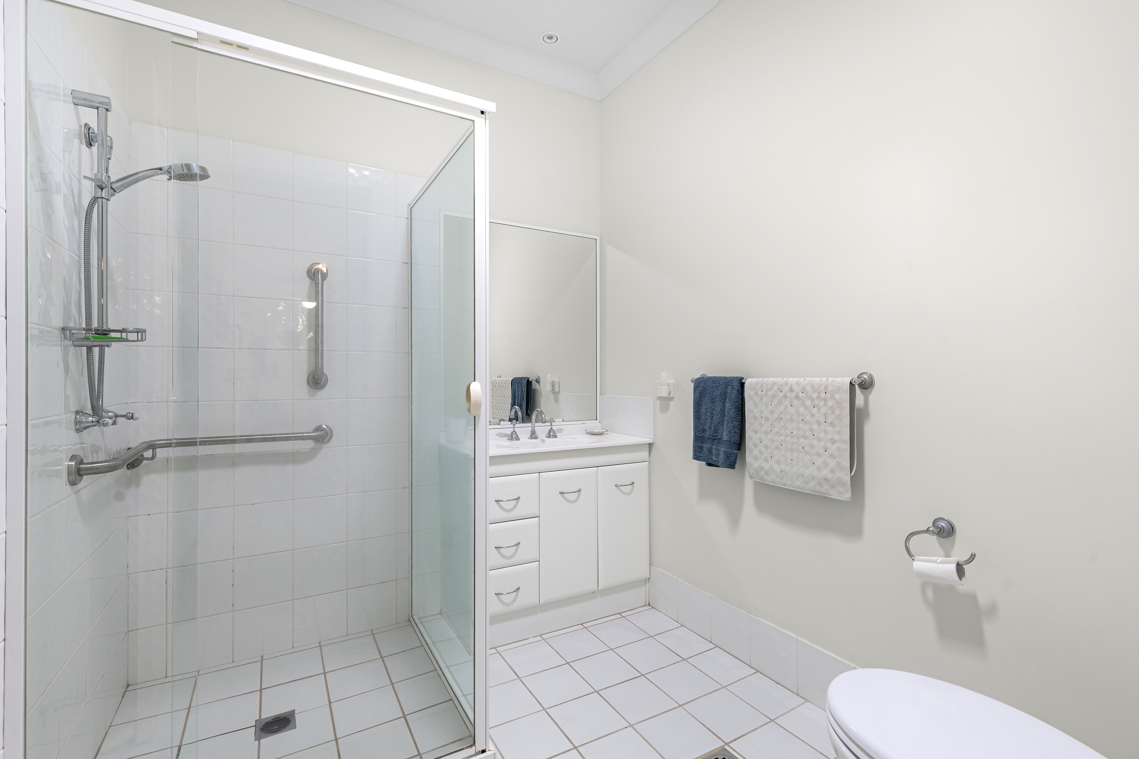 3-bedroom unit at LYMINGTON VILLAGE 28 82 WARNERS BAY ROAD, WARNERS BAY NSW 2282, , New South Wales