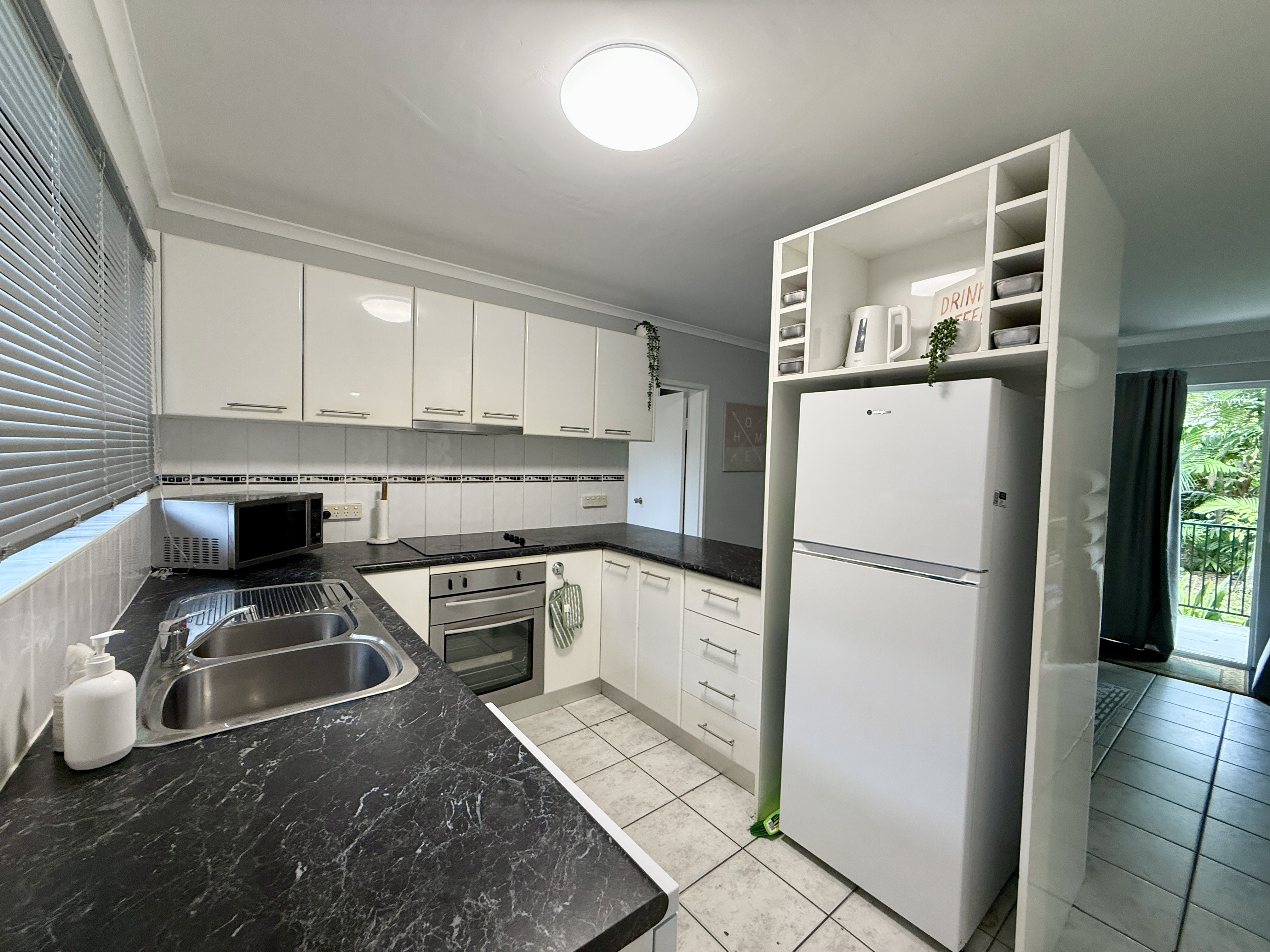 1/63-65 Moore Street, Trinity Beach, Qld, 4879 - Image 2
