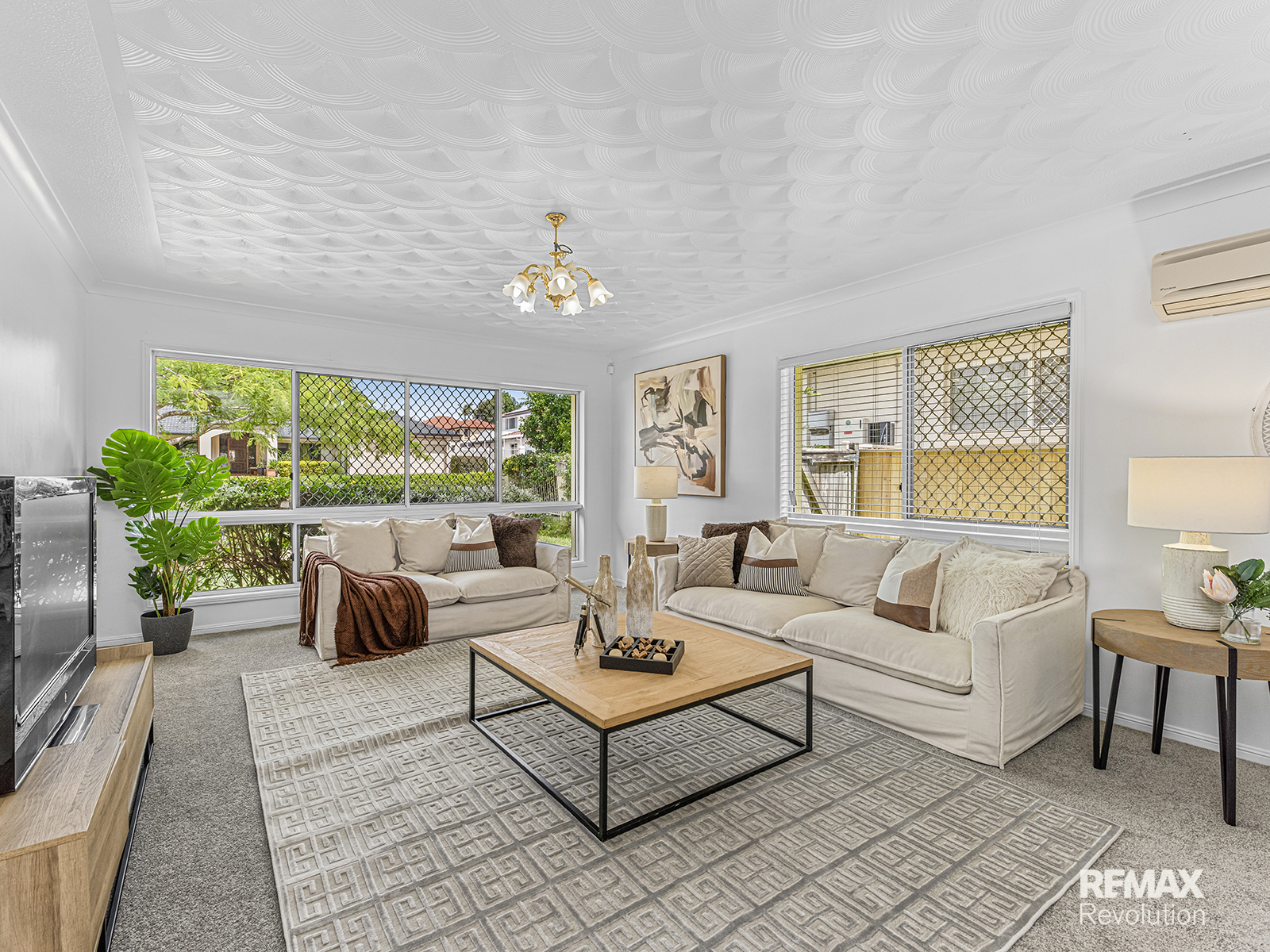38 Mansfield Place, Mansfield, QLD 4122 - Image 3
