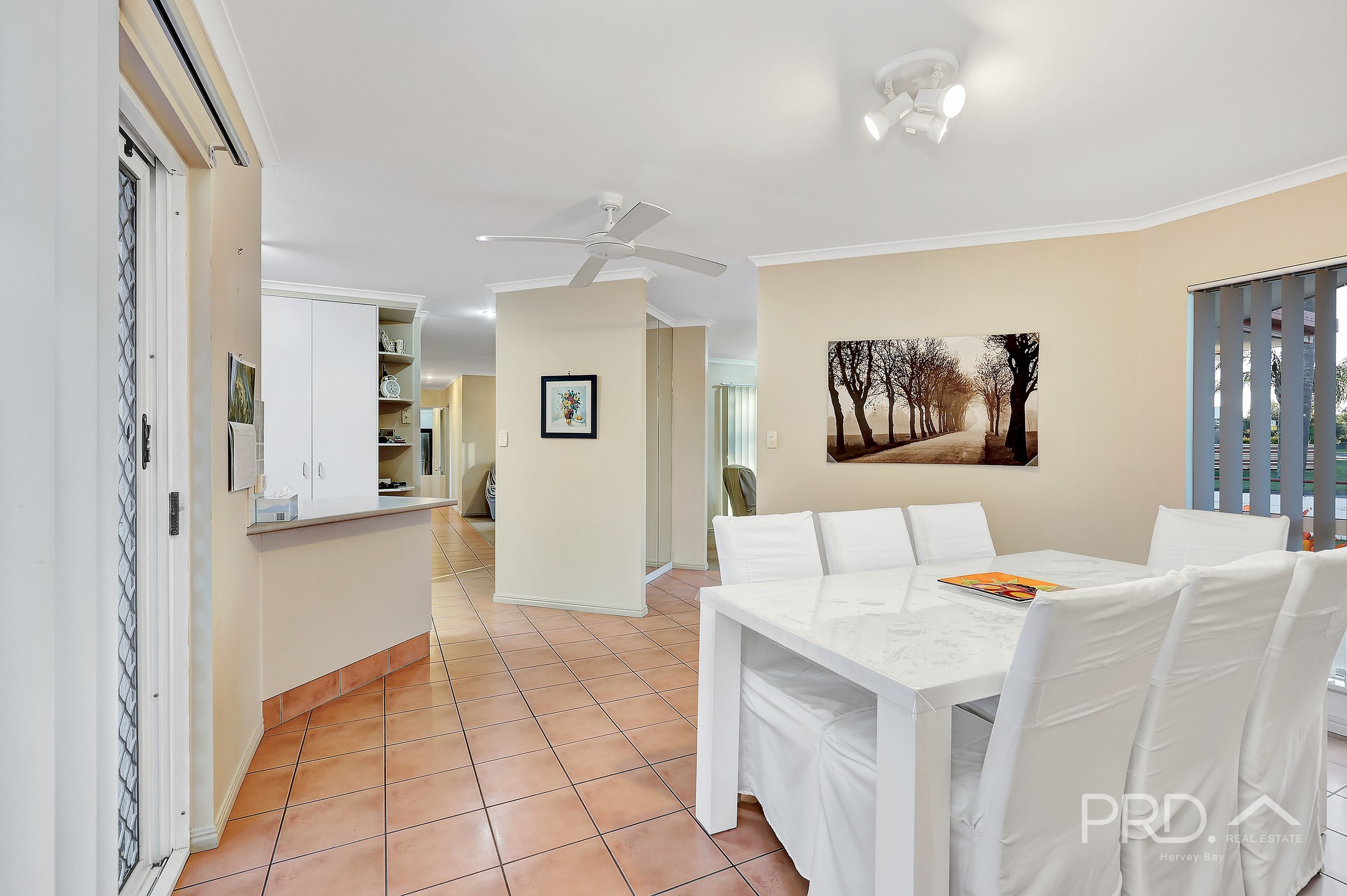 20 MACKAY DRIVE, Kawungan QLD 4655 - Image 9