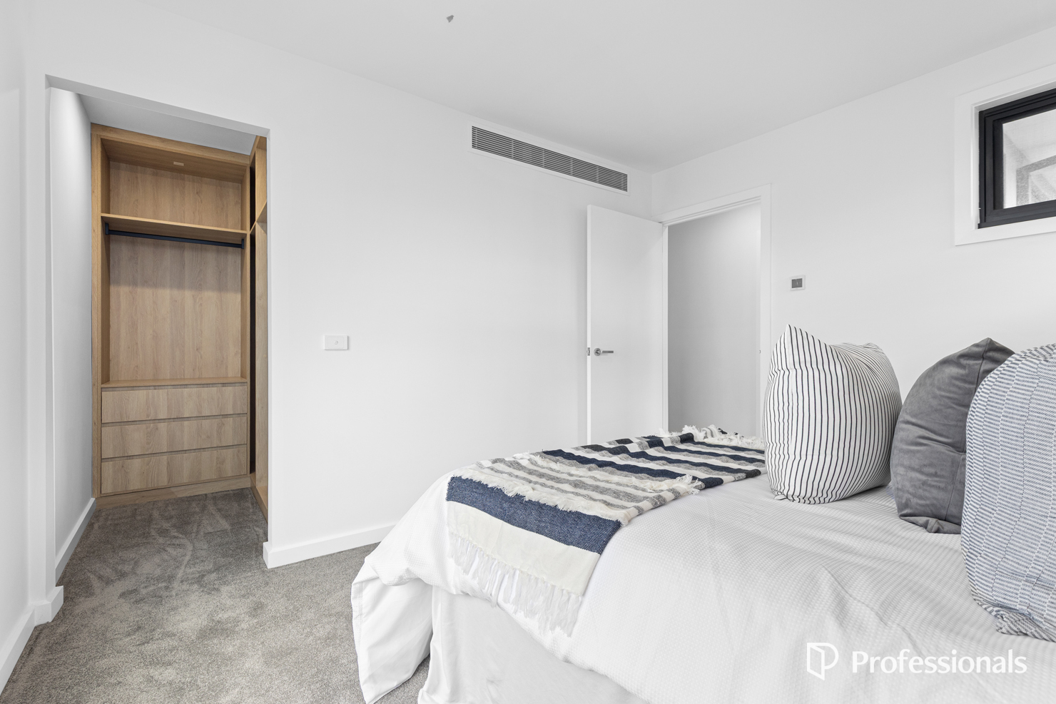 Unit 1/7-8 Blanche Court, Doncaster East, Vic, 3109 - Image 8
