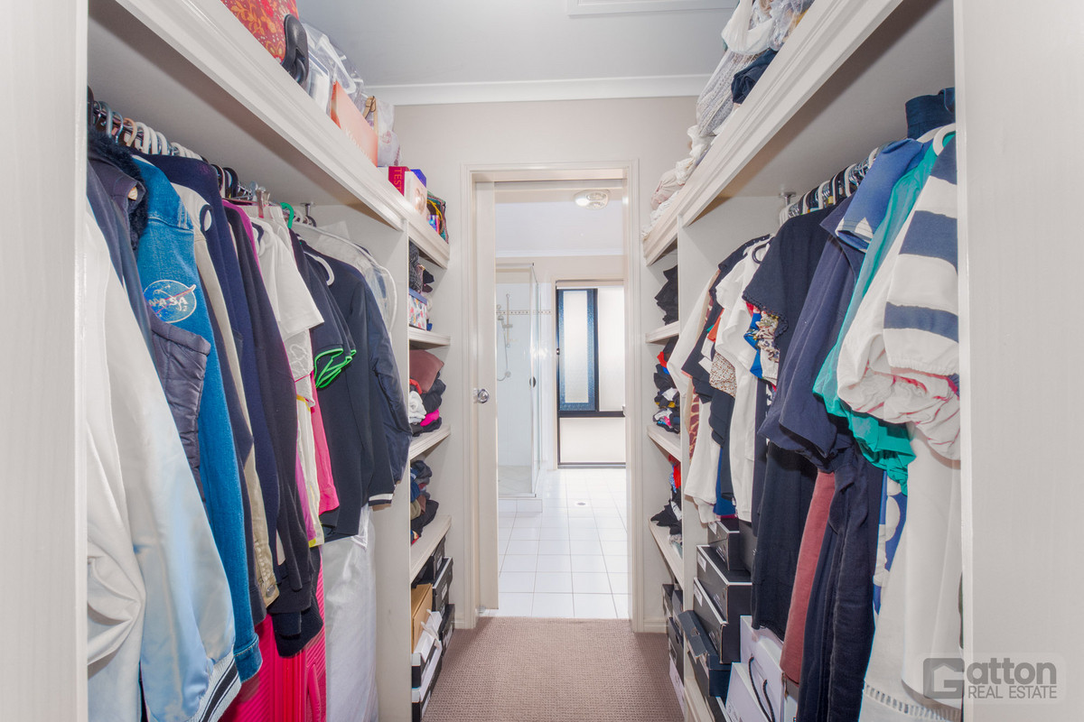 5-bedroom house at 56 Highview Avenue, Gatton, QLD 4343, Lockyer Valley, Queensland