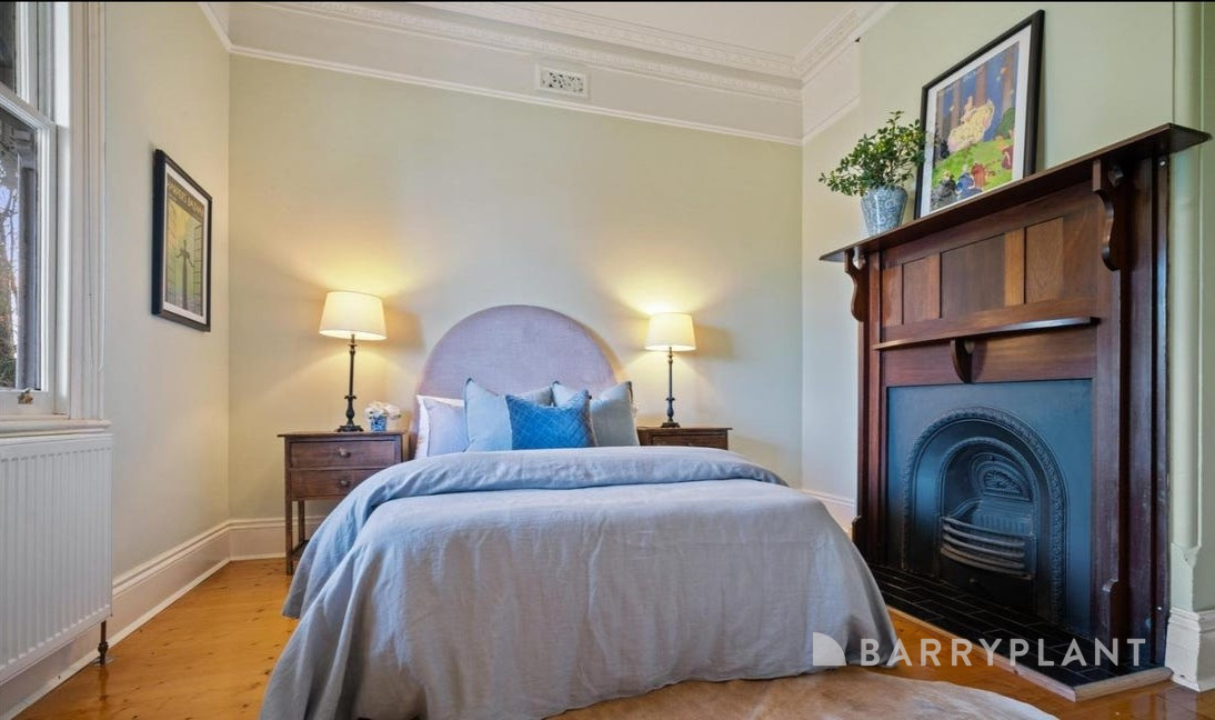 10 Queen Victoria Street, Newington, VIC 3350 - Image 5