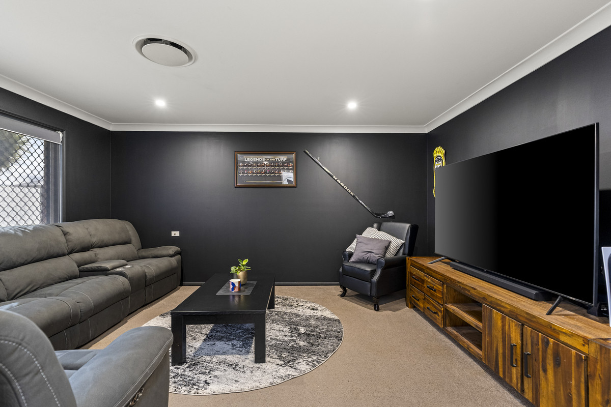 5-bedroom house at 28 Trevean Drive, Kleinton, QLD 4352, Toowoomba, Queensland