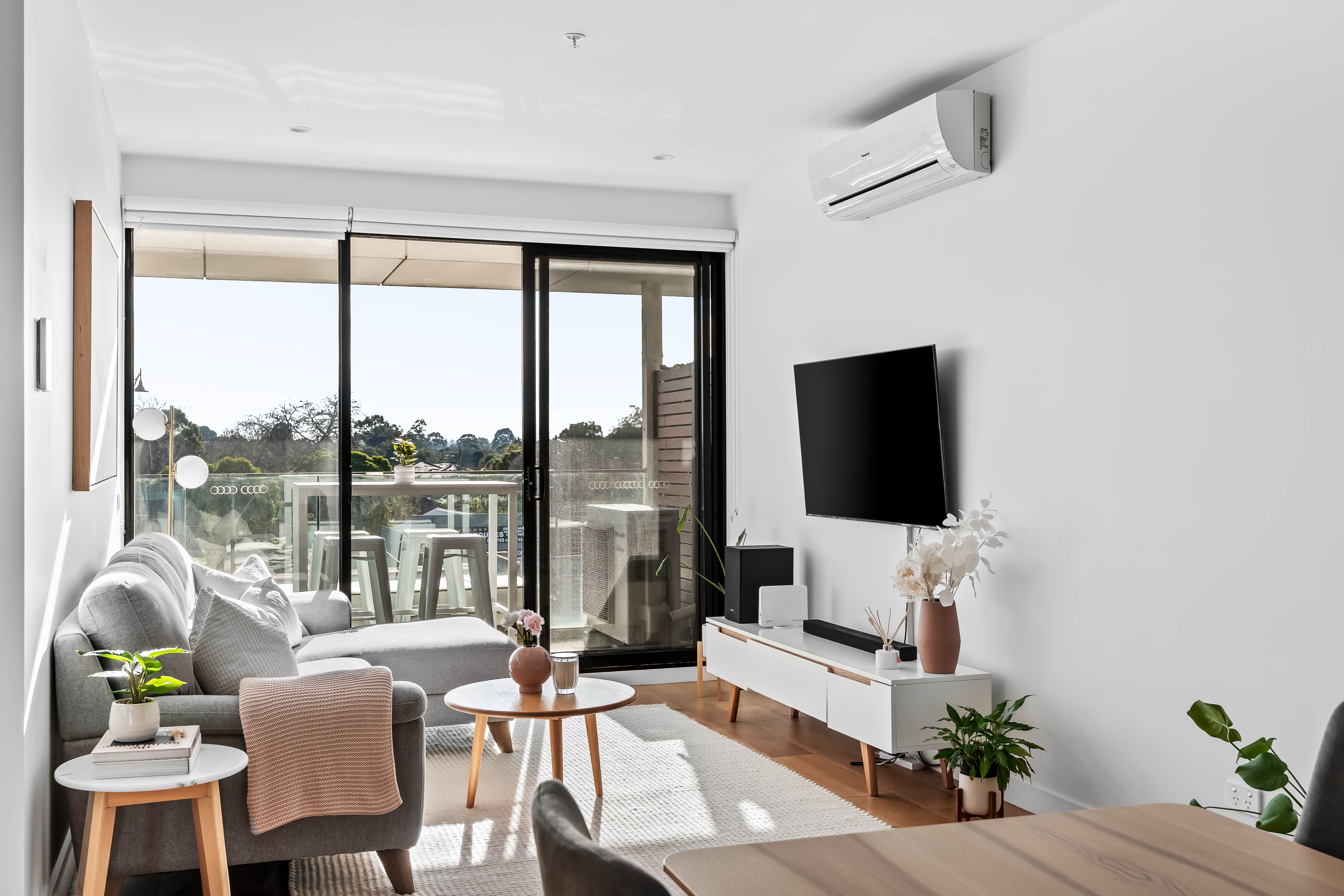 304/4 Station Street, Blackburn, VIC 3130 - Image 4