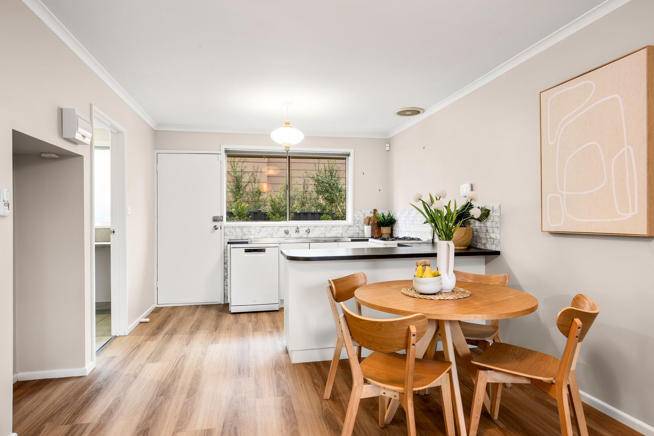 1-bedroom unit at 2/371 High Street, Belmont, VIC 3216, Greater Geelong, Victoria
