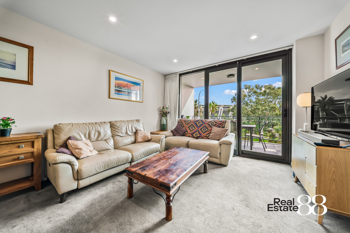 13/262 Lord Street, Perth, WA 6000 - Image 3