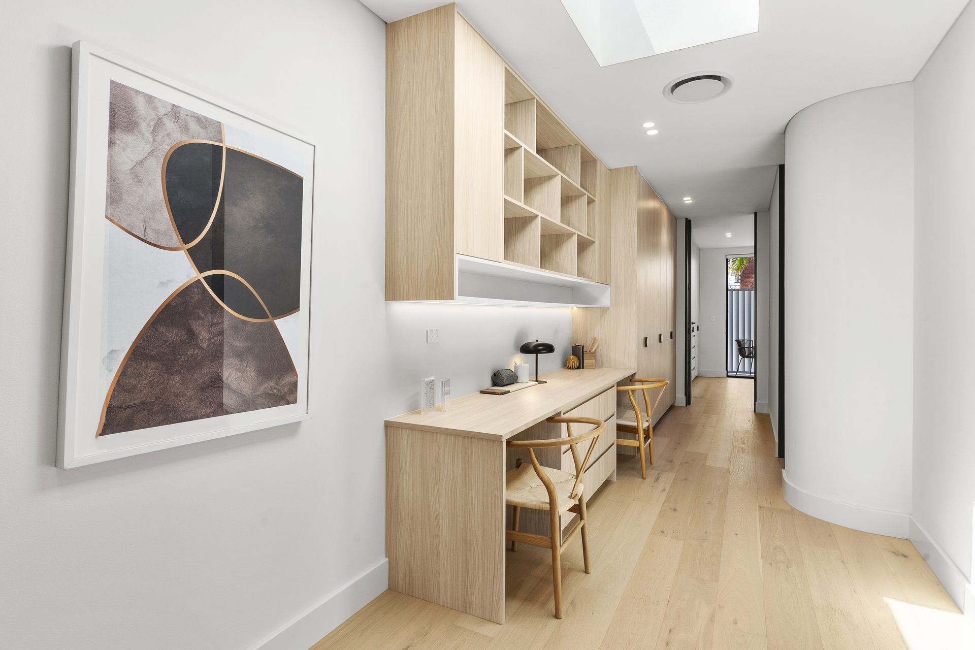 5-bedroom unit at 4B Rocklea Crescent, Sylvania, NSW 2224, Sutherland, New South Wales