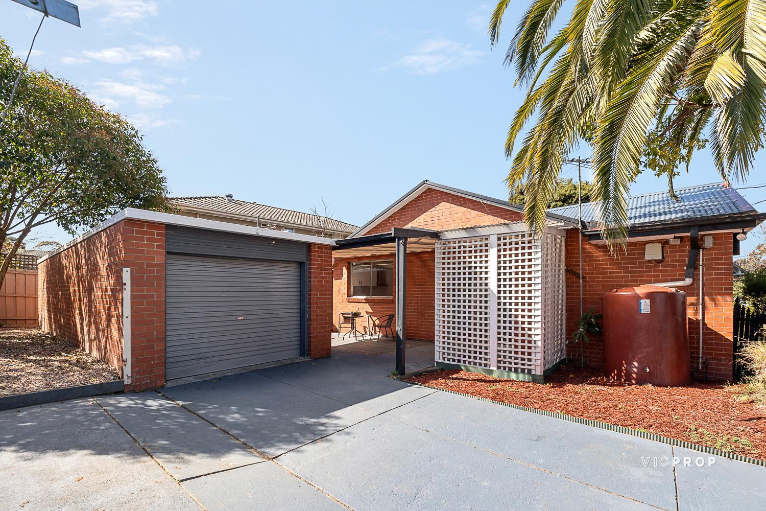 3-bedroom house at 1 DELTA ROAD, Macleod VIC 3085, Banyule, Victoria