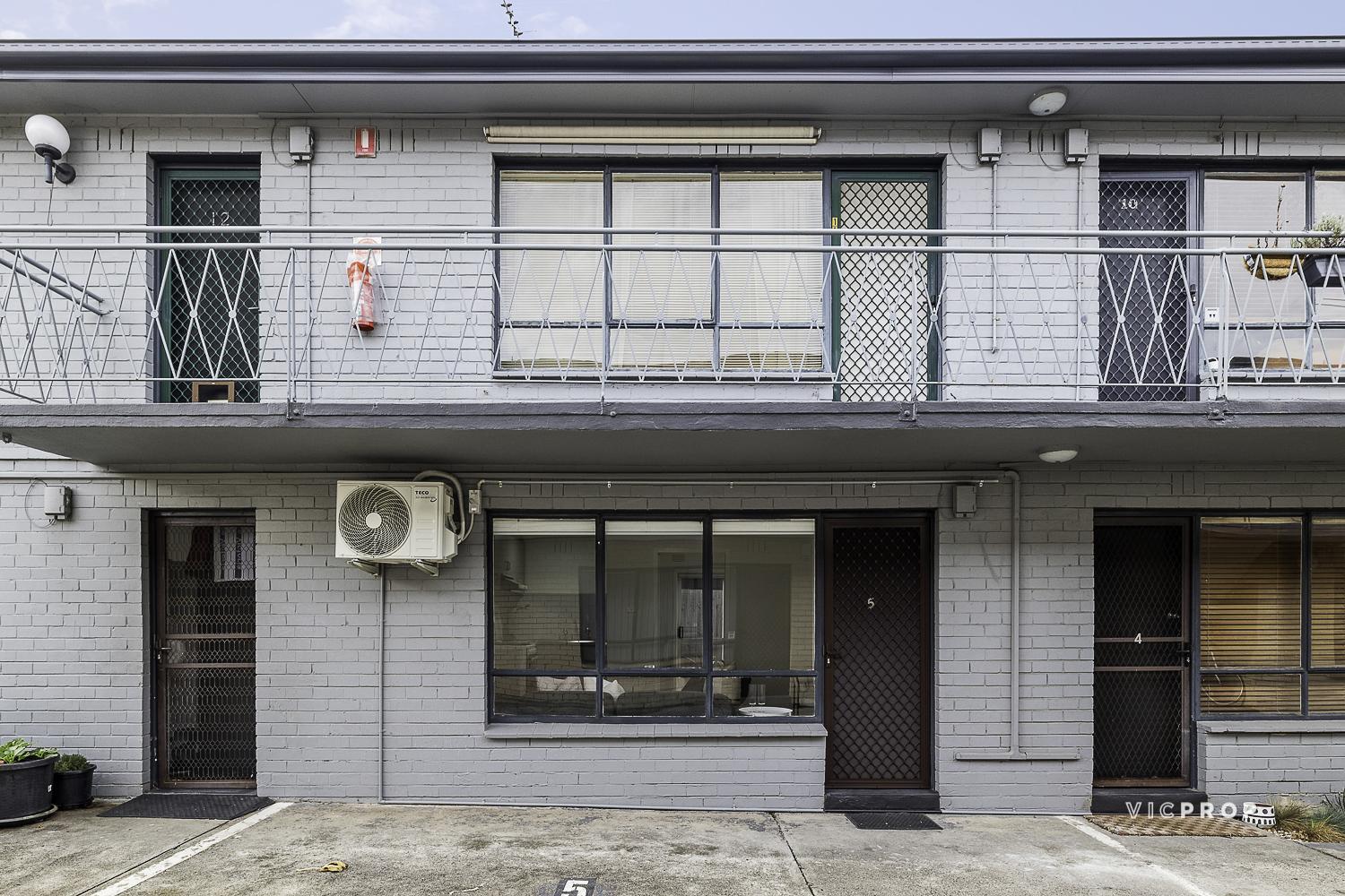 5 881 PARK STREET, BRUNSWICK WEST VIC 3055 - Image 8