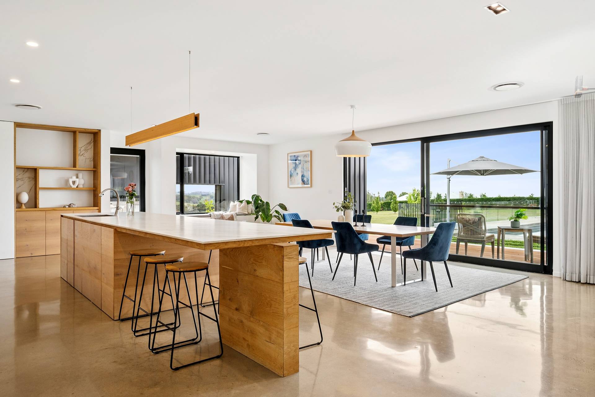 43 DEAN DRIVE, Orange NSW 2800 - Image 2