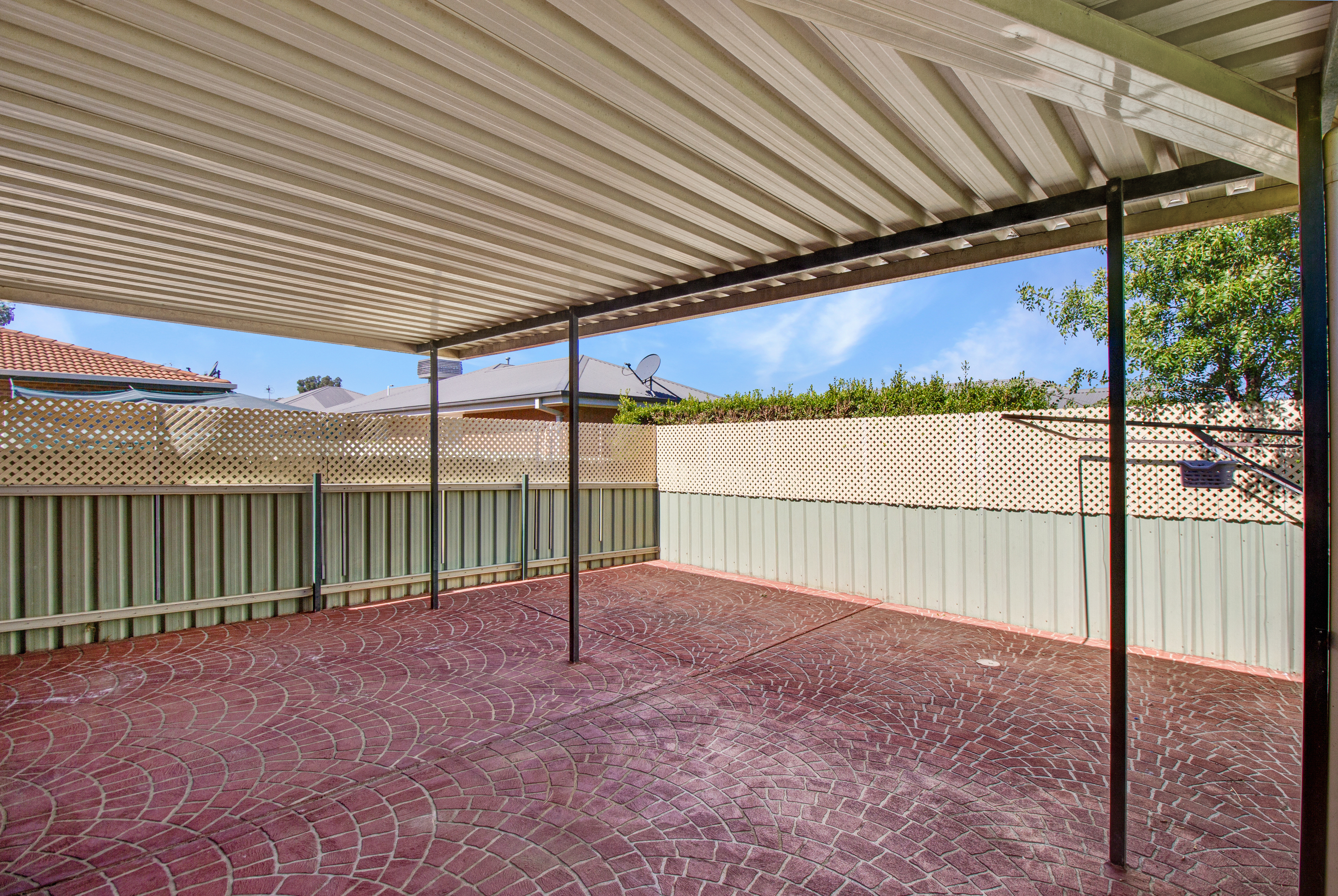 3-bedroom unit at 3/22 Dove Street, Mount Austin, NSW 2650, Wagga Wagga, New South Wales