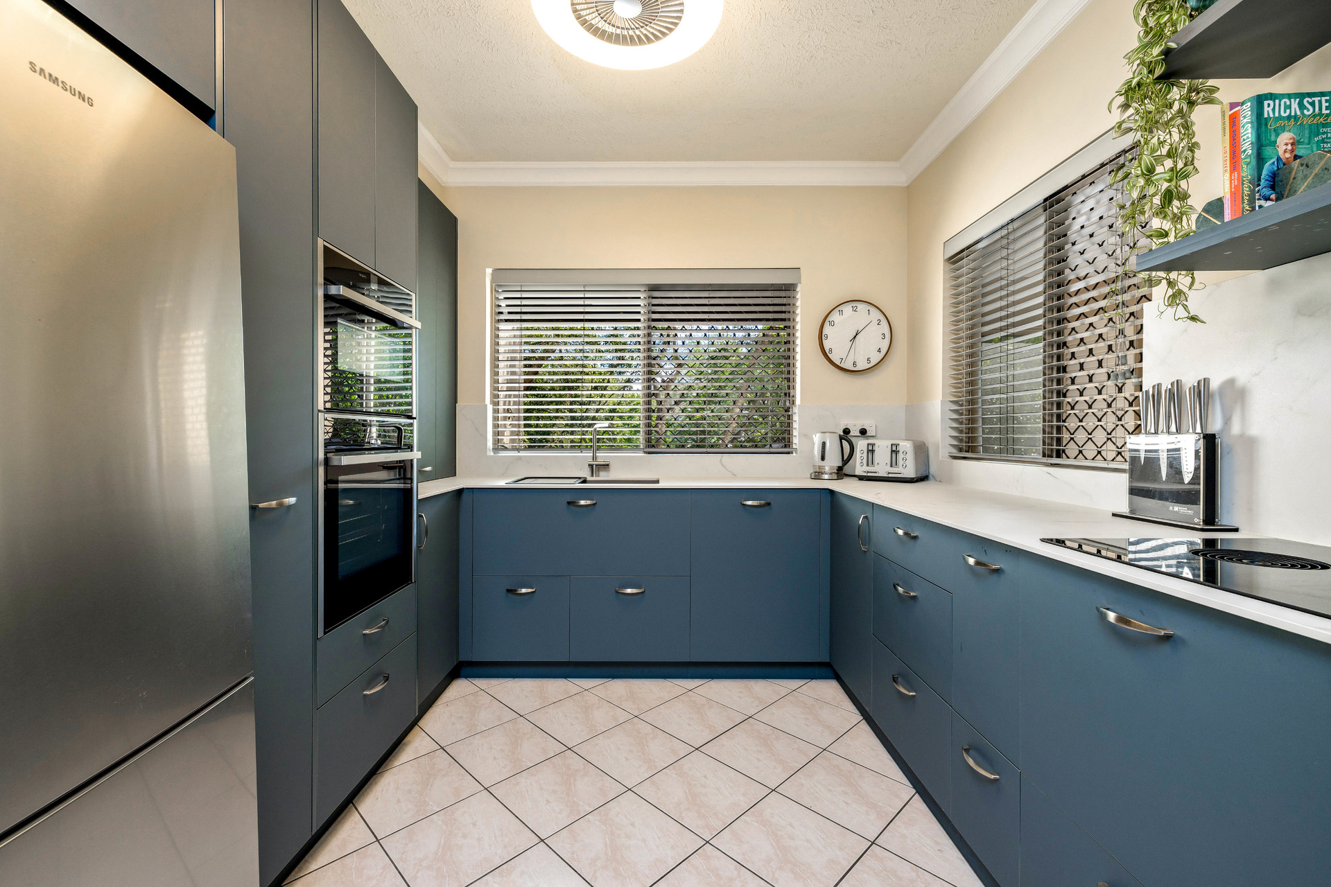 KOOMBOOLOOMBA APARTMENTS 1608 2-10 GREENSLOPES STREET, CAIRNS NORTH QLD 4870 - Image 5
