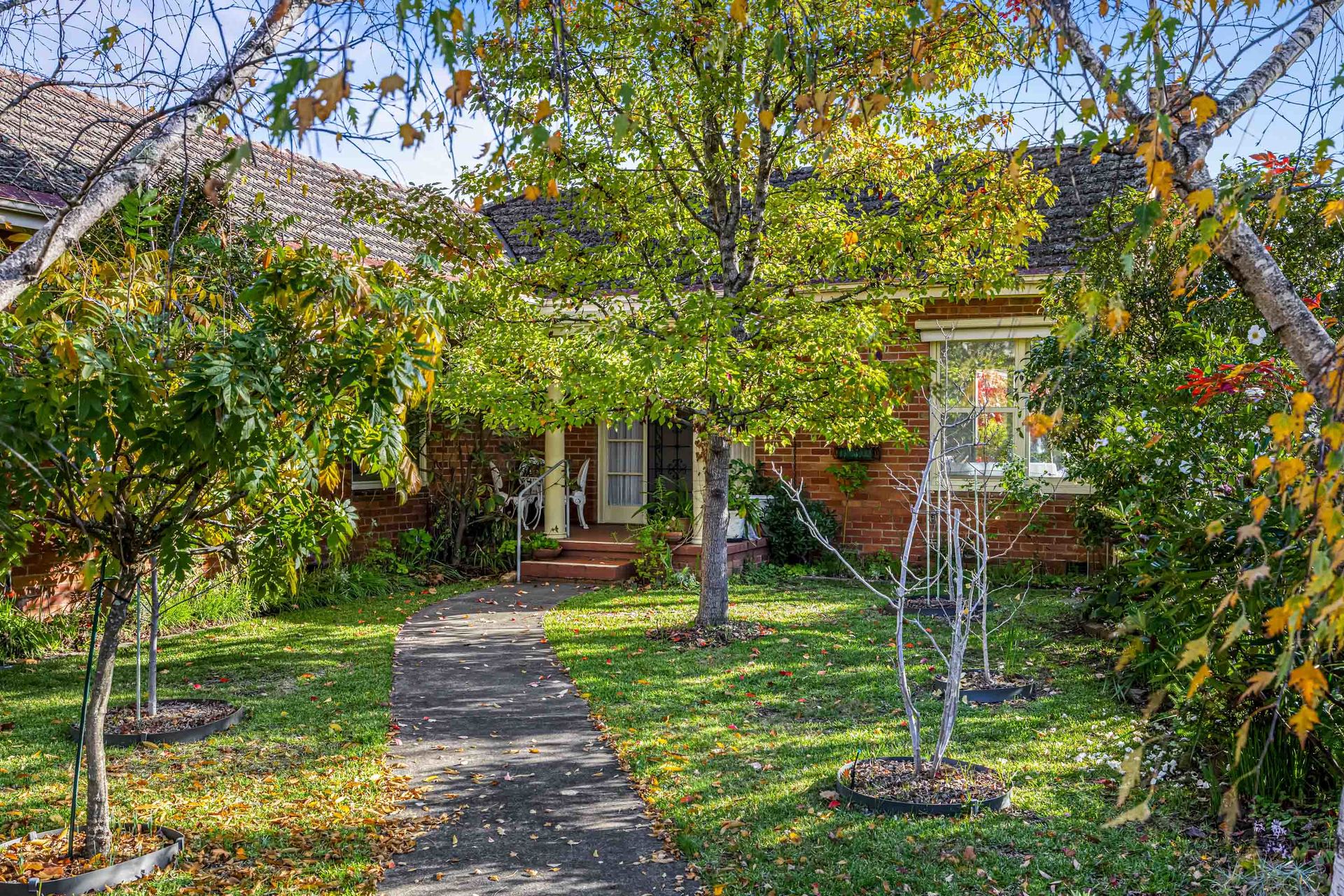 11 Forest Street, Lake Wendouree, VIC 3350 - Image 2