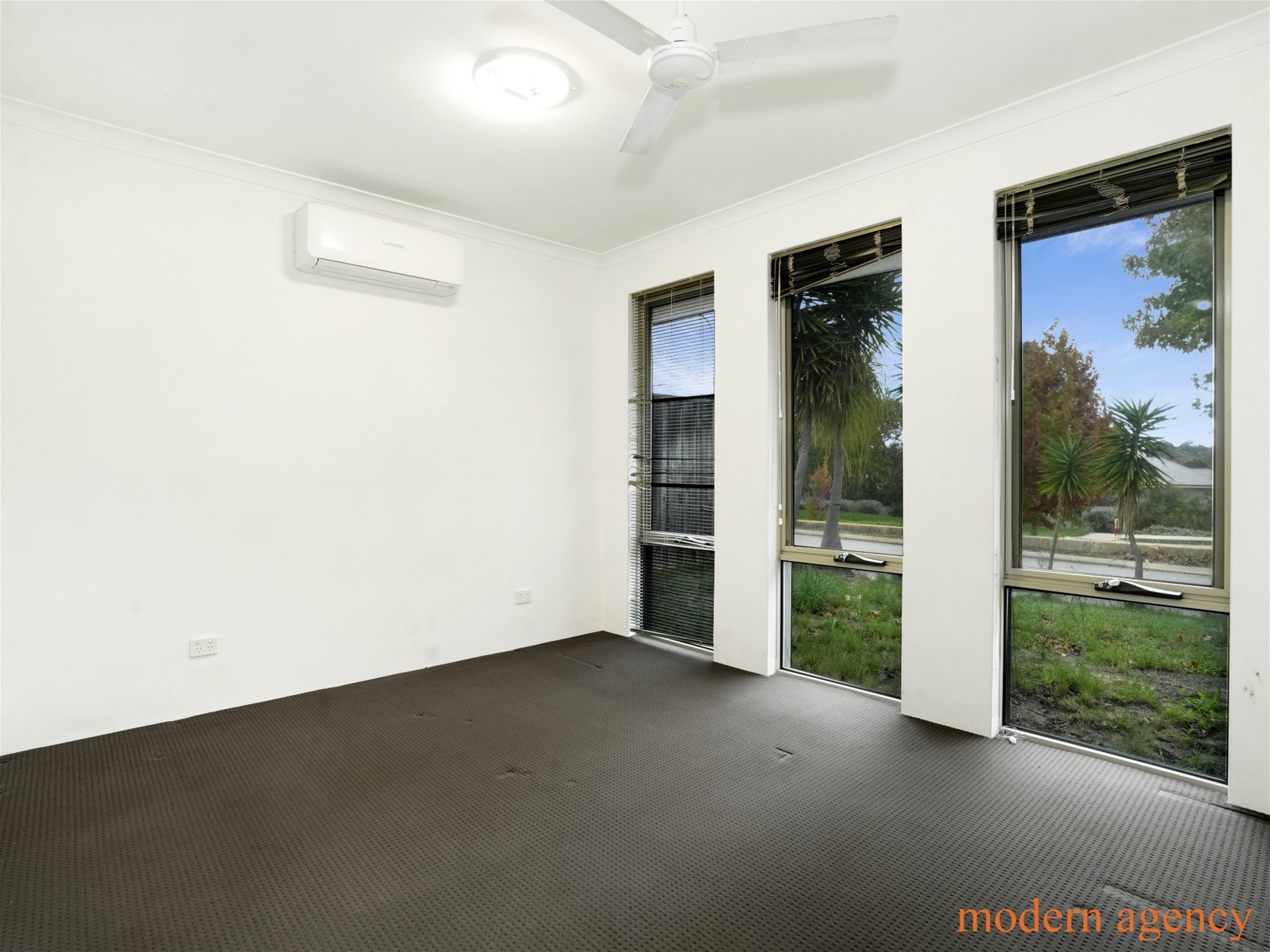 3-bedroom house at 4 AVENTURINE PARADE, Wellard WA 6170, Kwinana, Western Australia