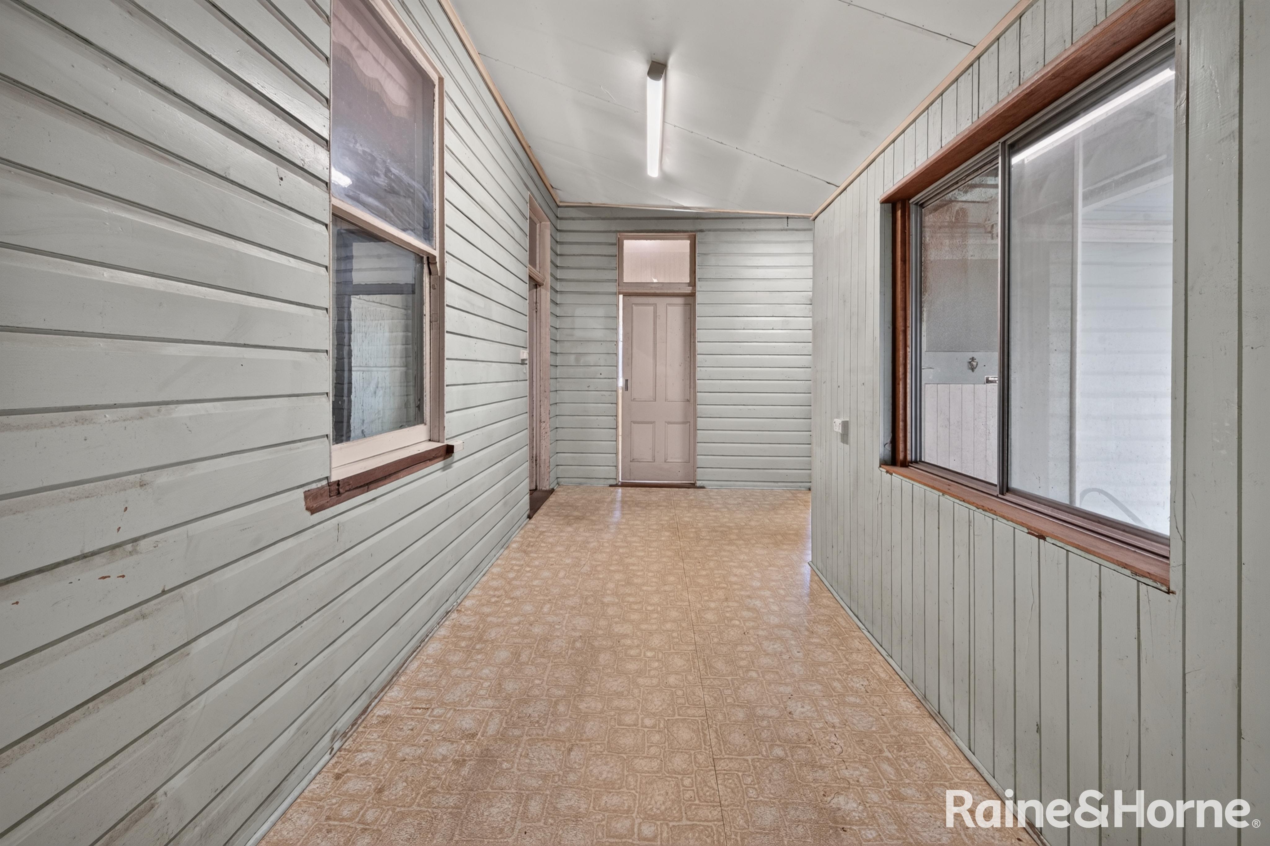 4-bedroom house at 64 Wood Street, Warwick, QLD 4370, Southern Downs, Queensland