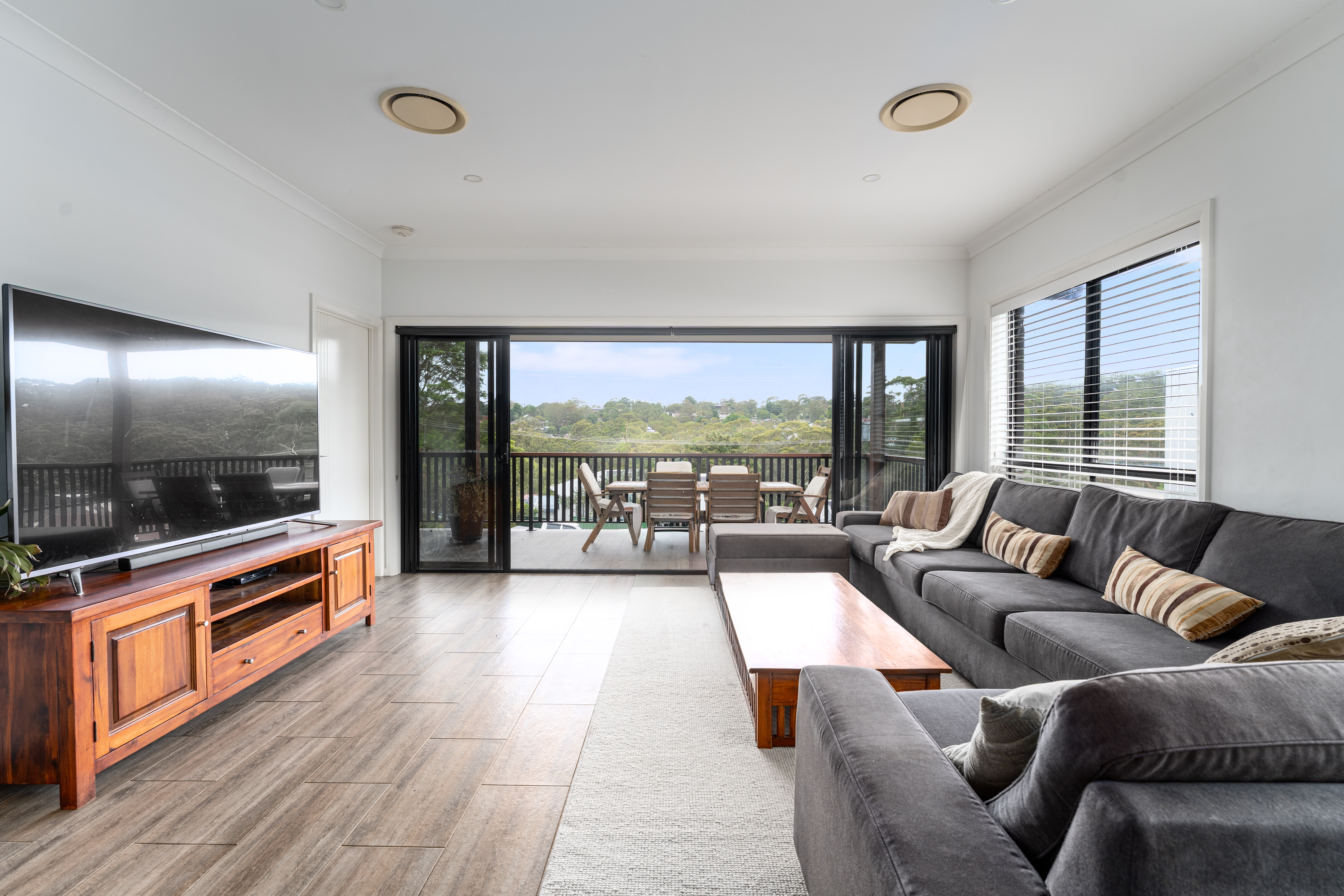 3-bedroom house at 4 The Crescent, Helensburgh, Nsw, 2508, Wollongong, New South Wales