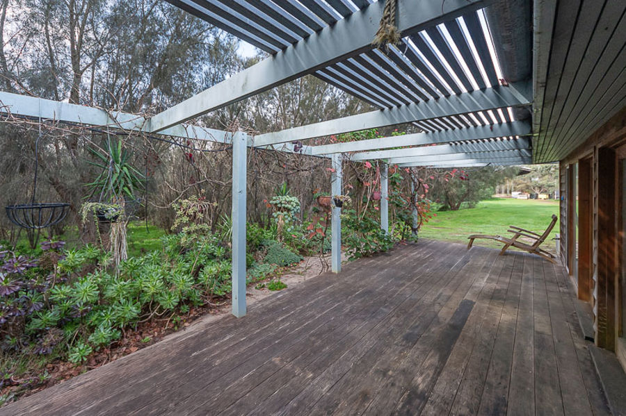 9-bedroom house at 1263 Jervois Road, Woods Point, SA 5253, Murray Bridge, South Australia