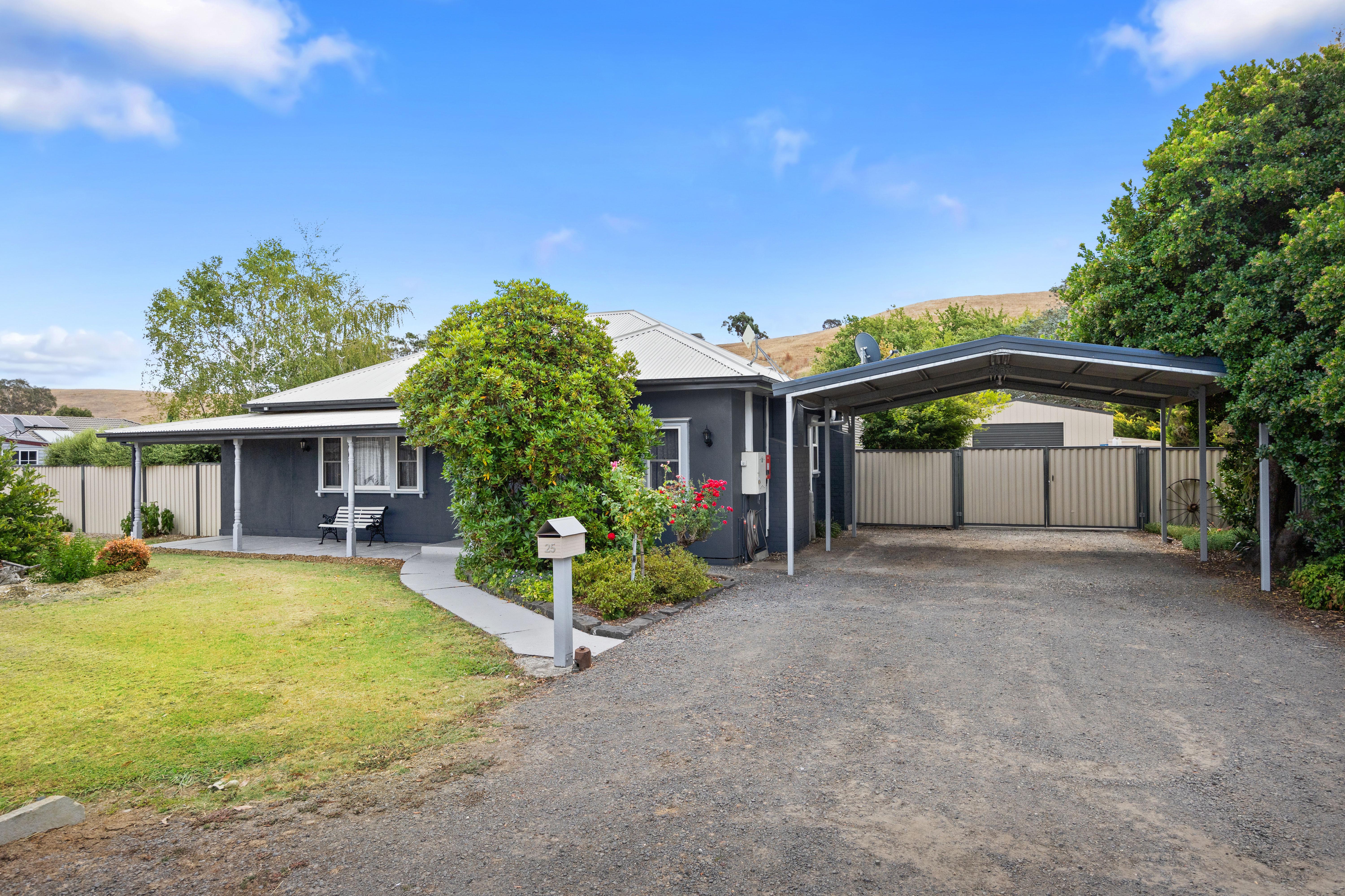 3-bedroom house at 25 Peterkin Street, Alexandra, VIC 3714, Murrindindi, Victoria