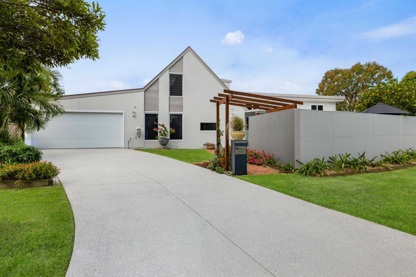 96 BAANYA STREET, Wurtulla QLD 4575 - Image 2