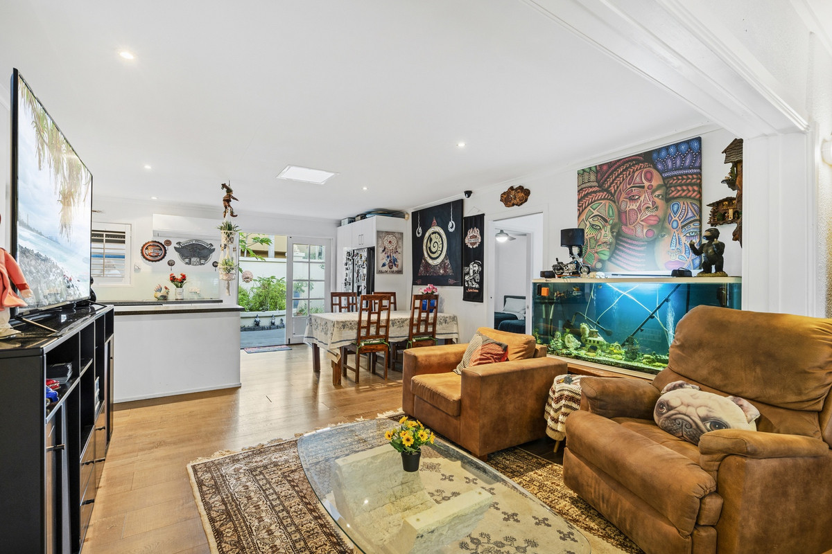 3 Pacific Boulevard, Broadbeach Waters, QLD 4218 - Image 10