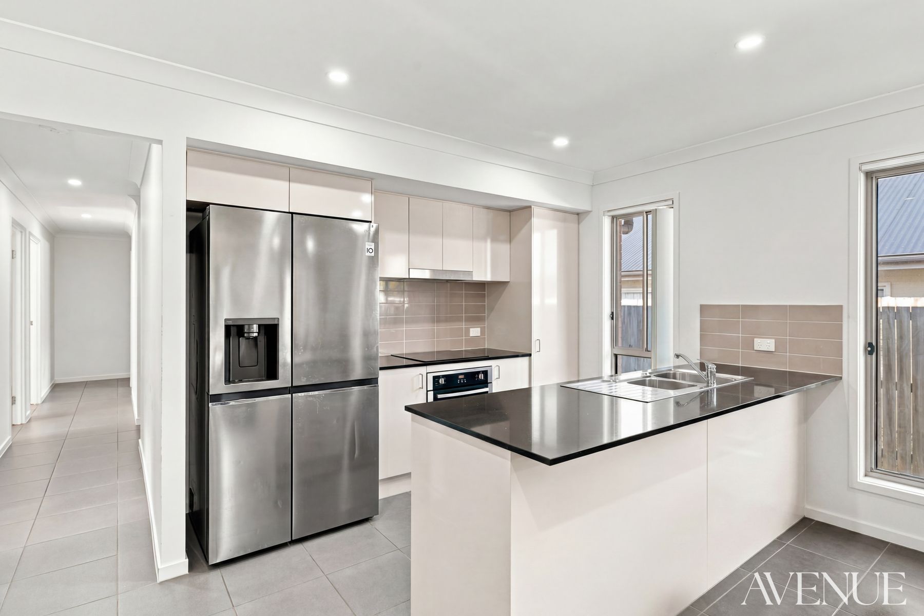 15 Hobson Place, Boronia Heights QLD 4124 - Image 4