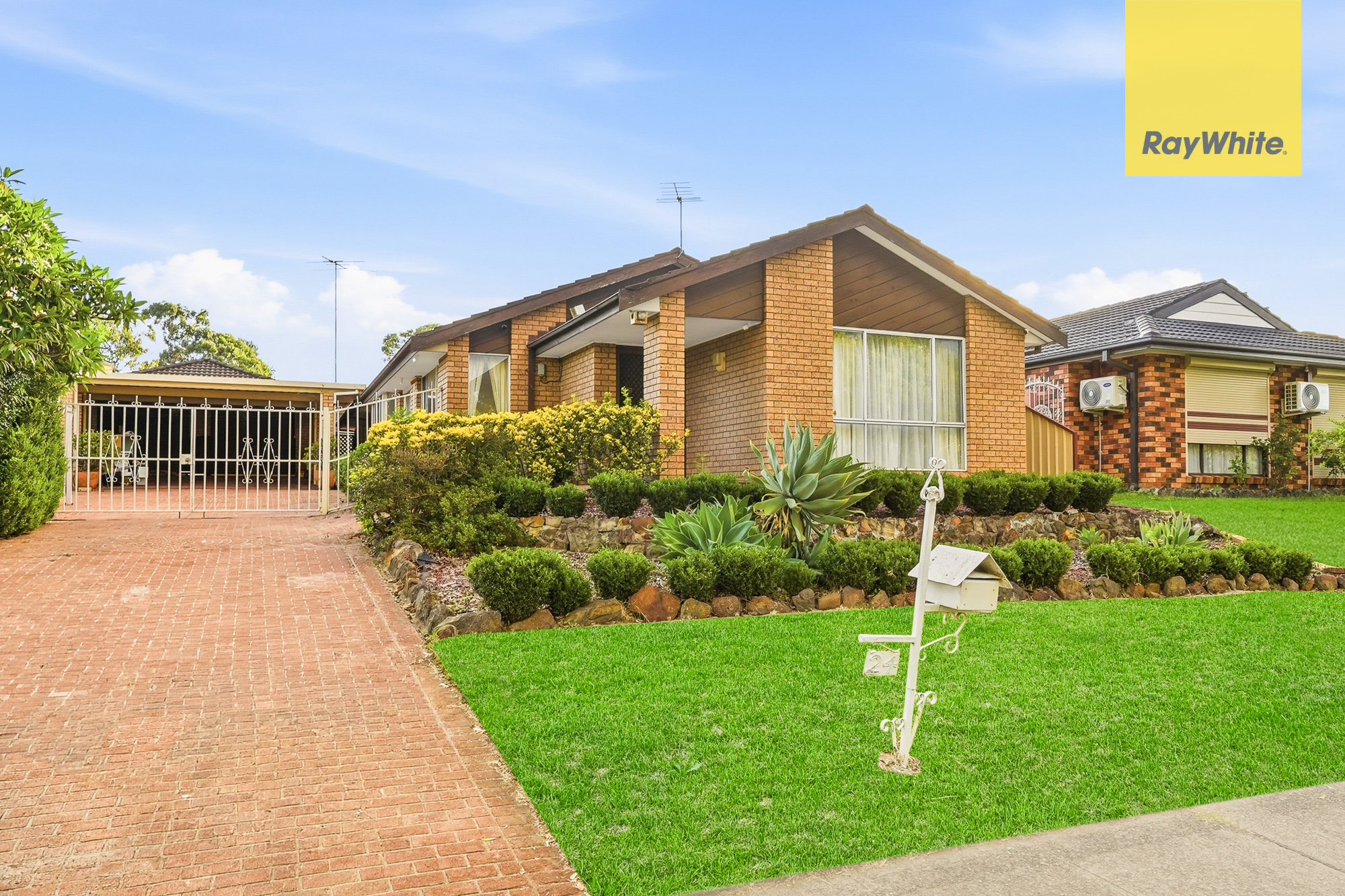 24 Minchin Drive, Minchinbury, NSW 2770 - Image 2