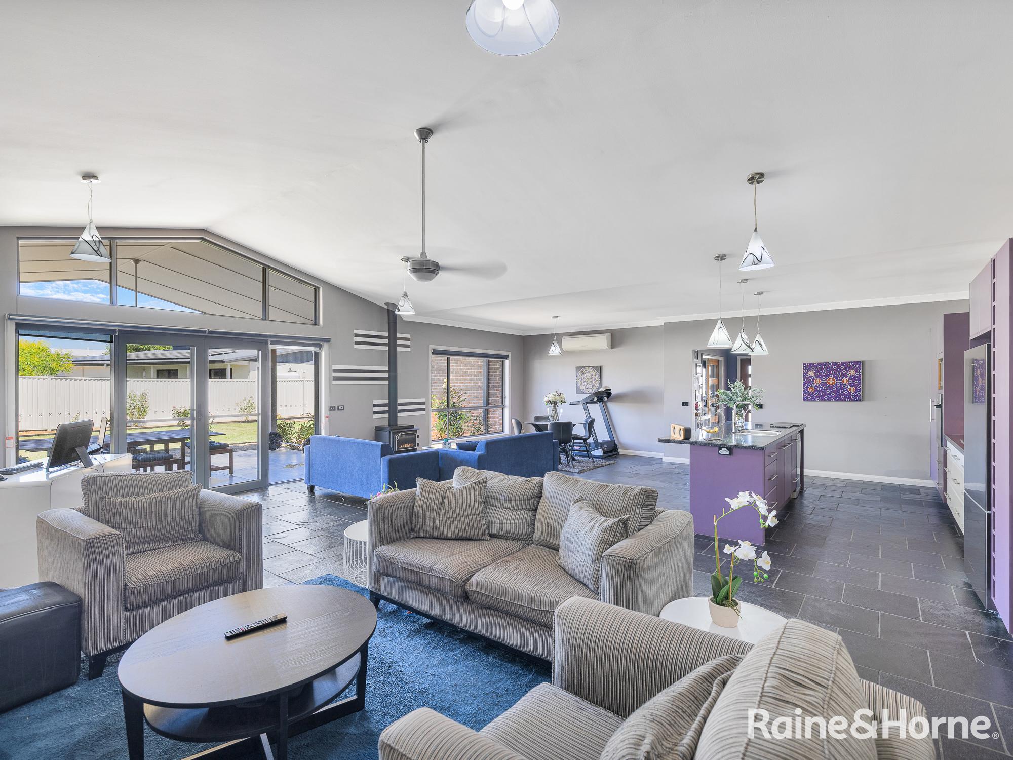 4-bedroom house at 11 Willott Close, Eglinton, NSW 2795, Bathurst, New South Wales