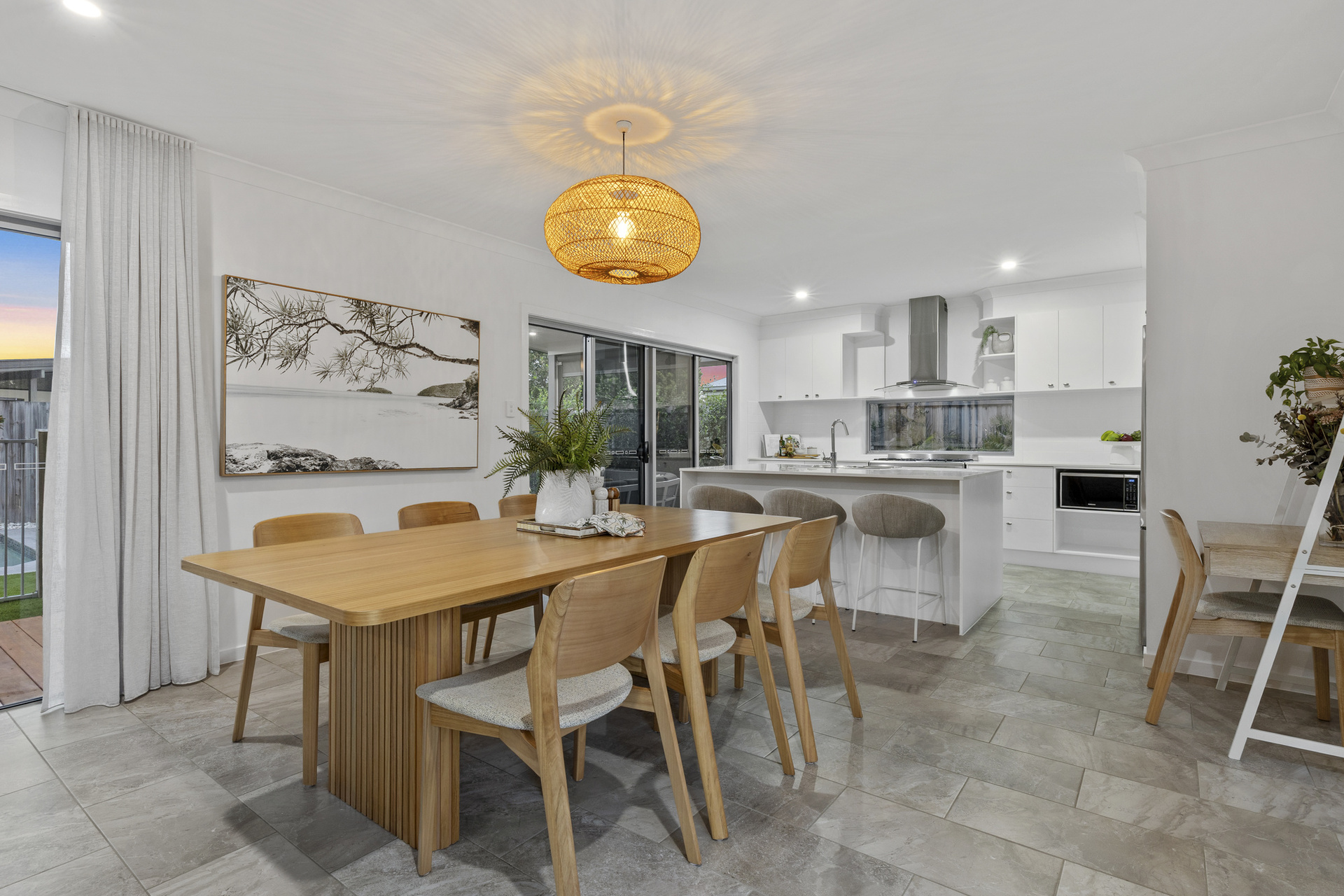83 LACEFLOWER PARADE, Casuarina NSW 2487 - Image 10