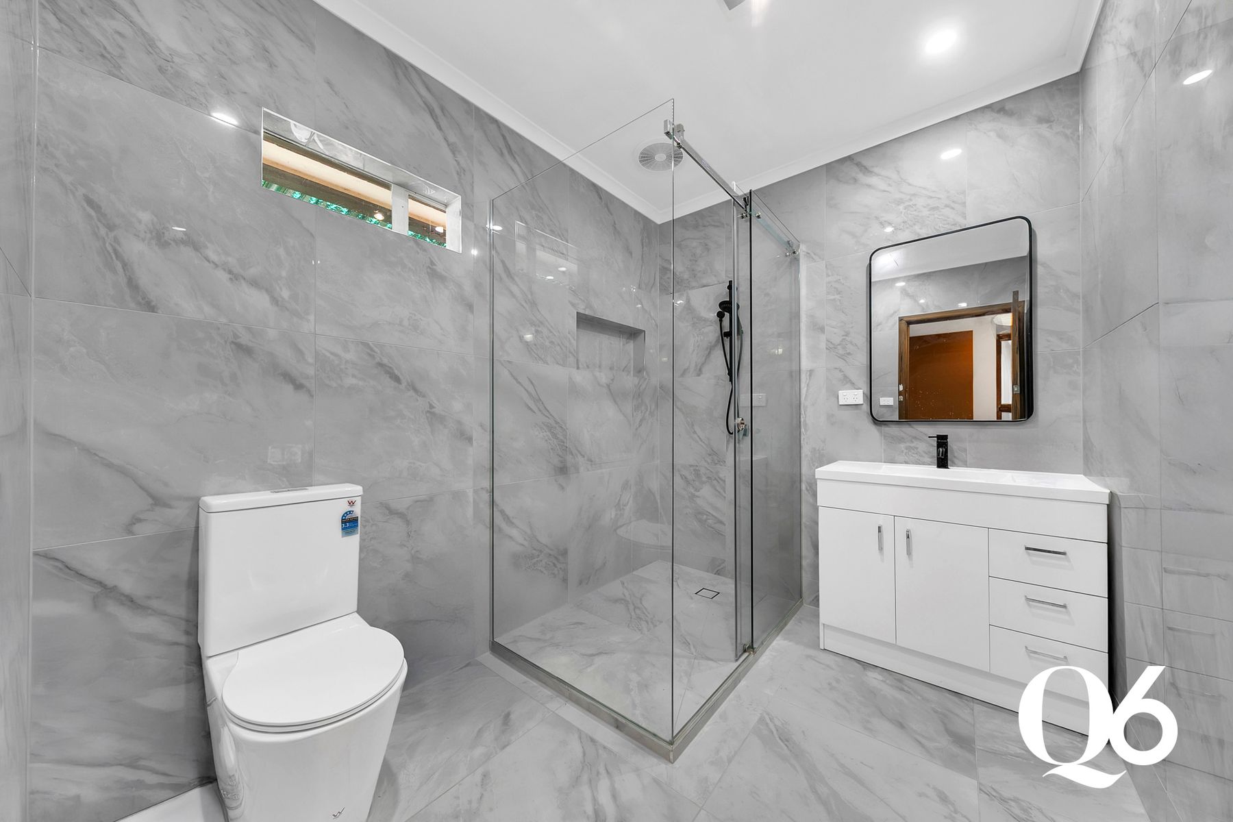 39 VINCENT AVENUE, St Albans VIC 3021 - Image 6