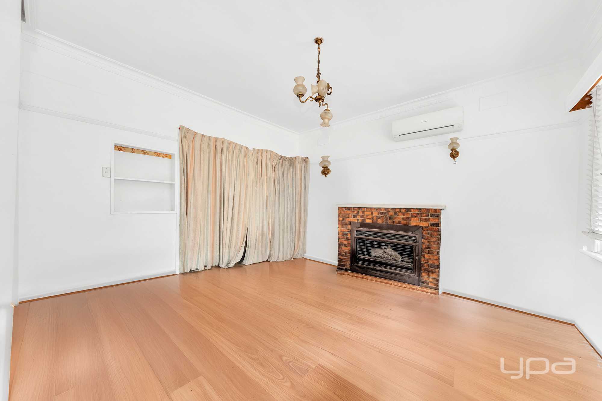 18 PRIMULA AVENUE, Brooklyn VIC 3012 - Image 8