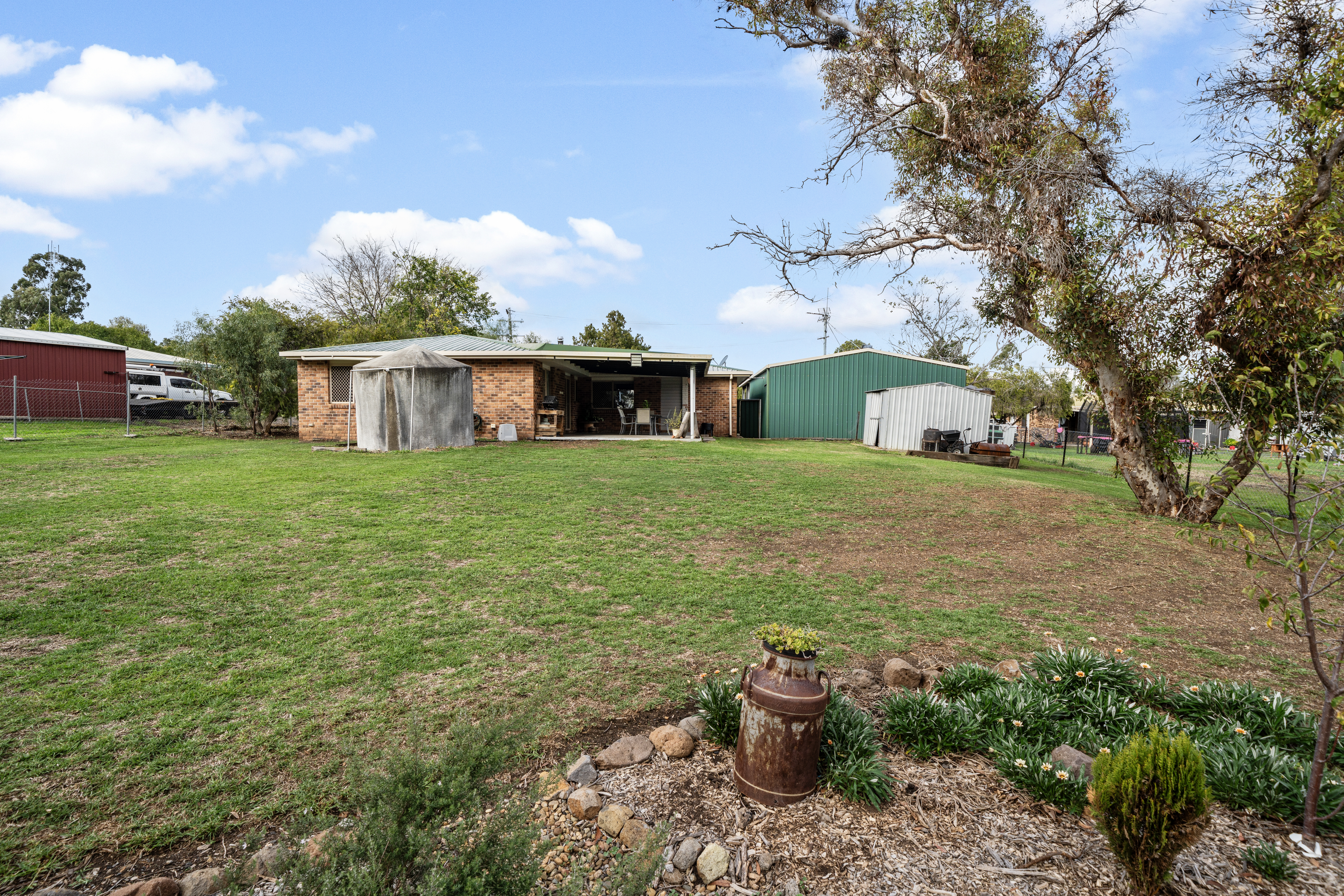 4-bedroom house at 6 Catherine Crescent, Kingsthorpe QLD 4400, Toowoomba, Queensland