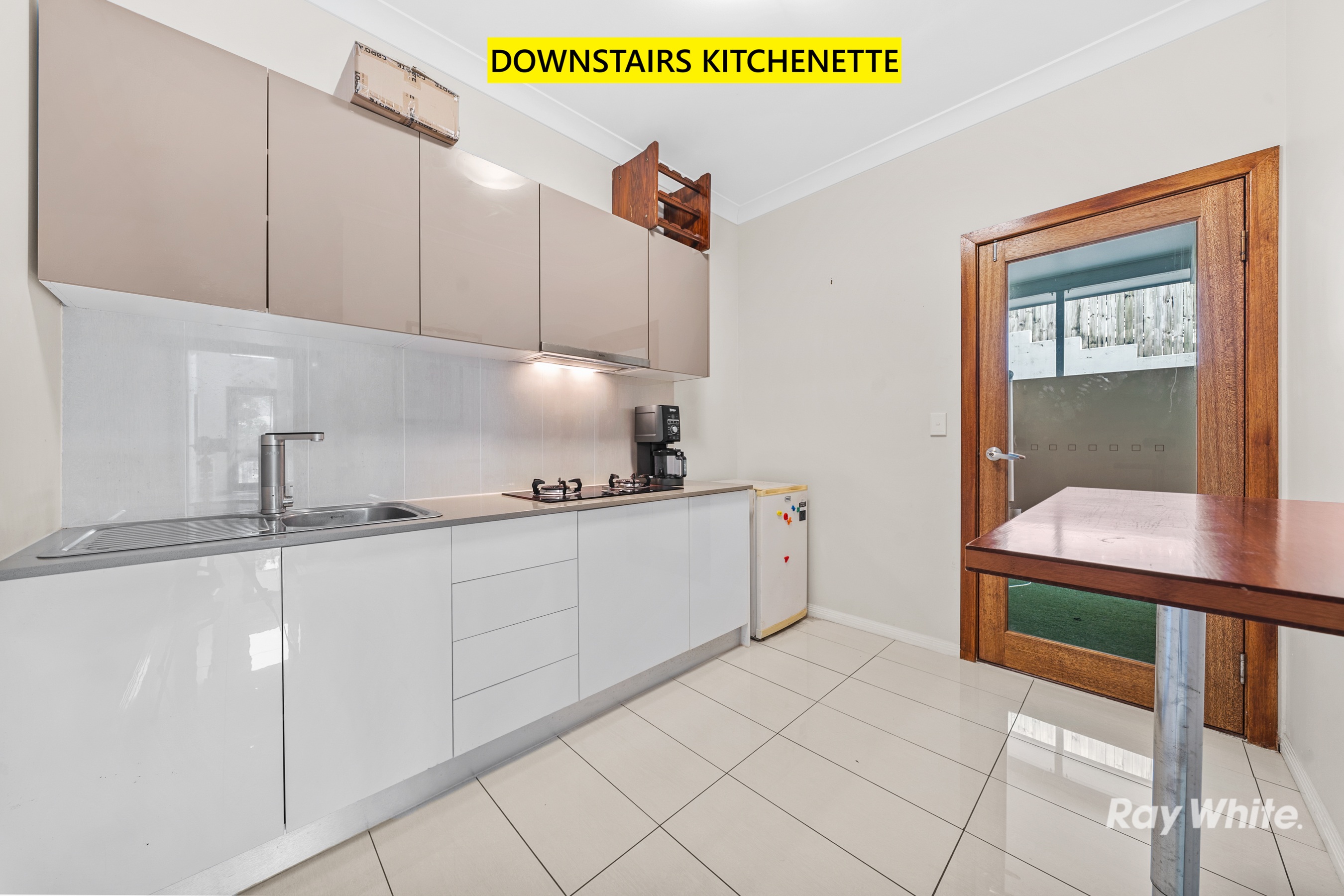 5-bedroom house at 17 Holyoake Drive, Daisy Hill, QLD 4127, Logan, Queensland