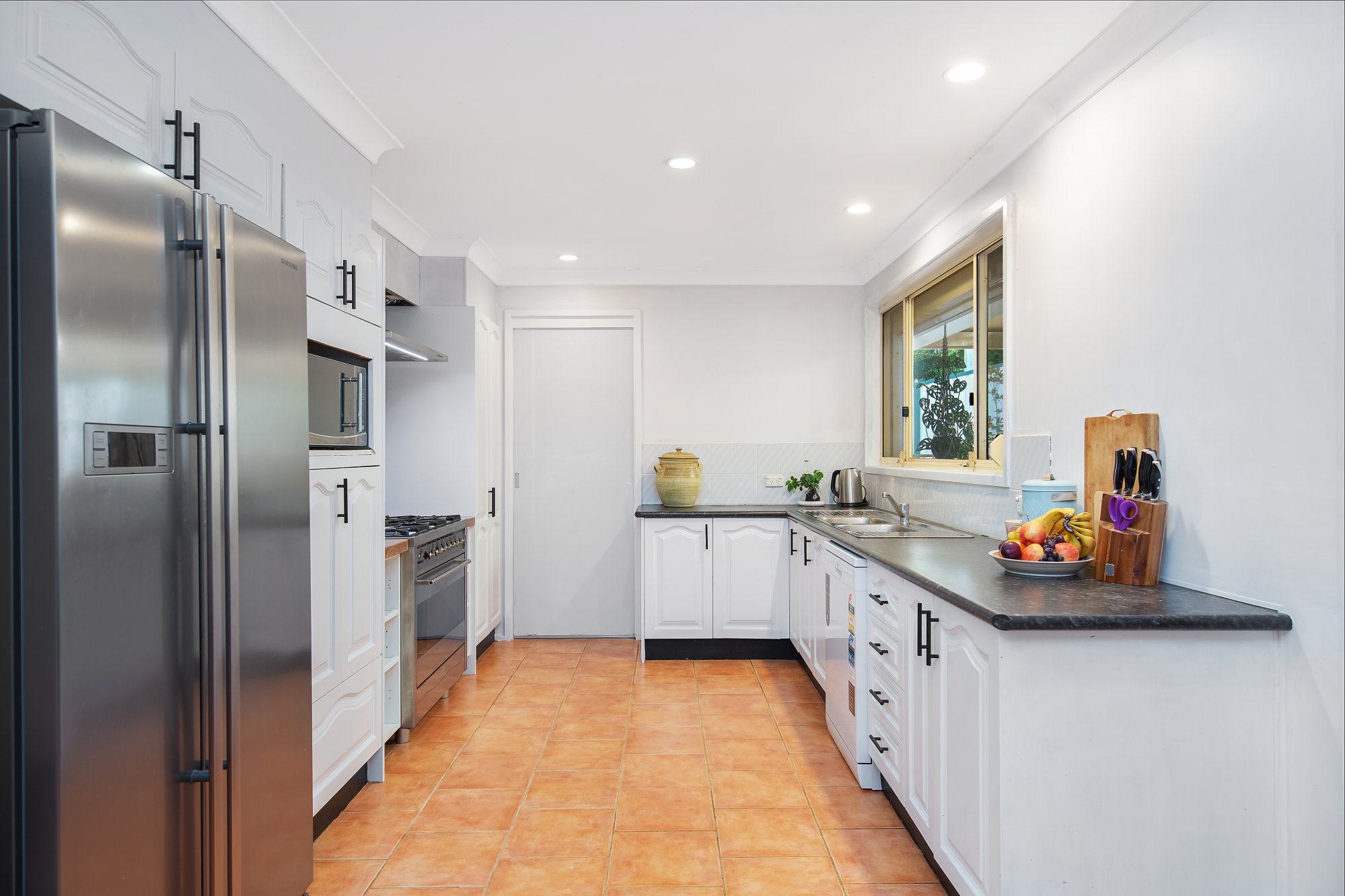 5-bedroom house at 21 Highview Street, Tumbi Umbi, NSW 2261, , New South Wales