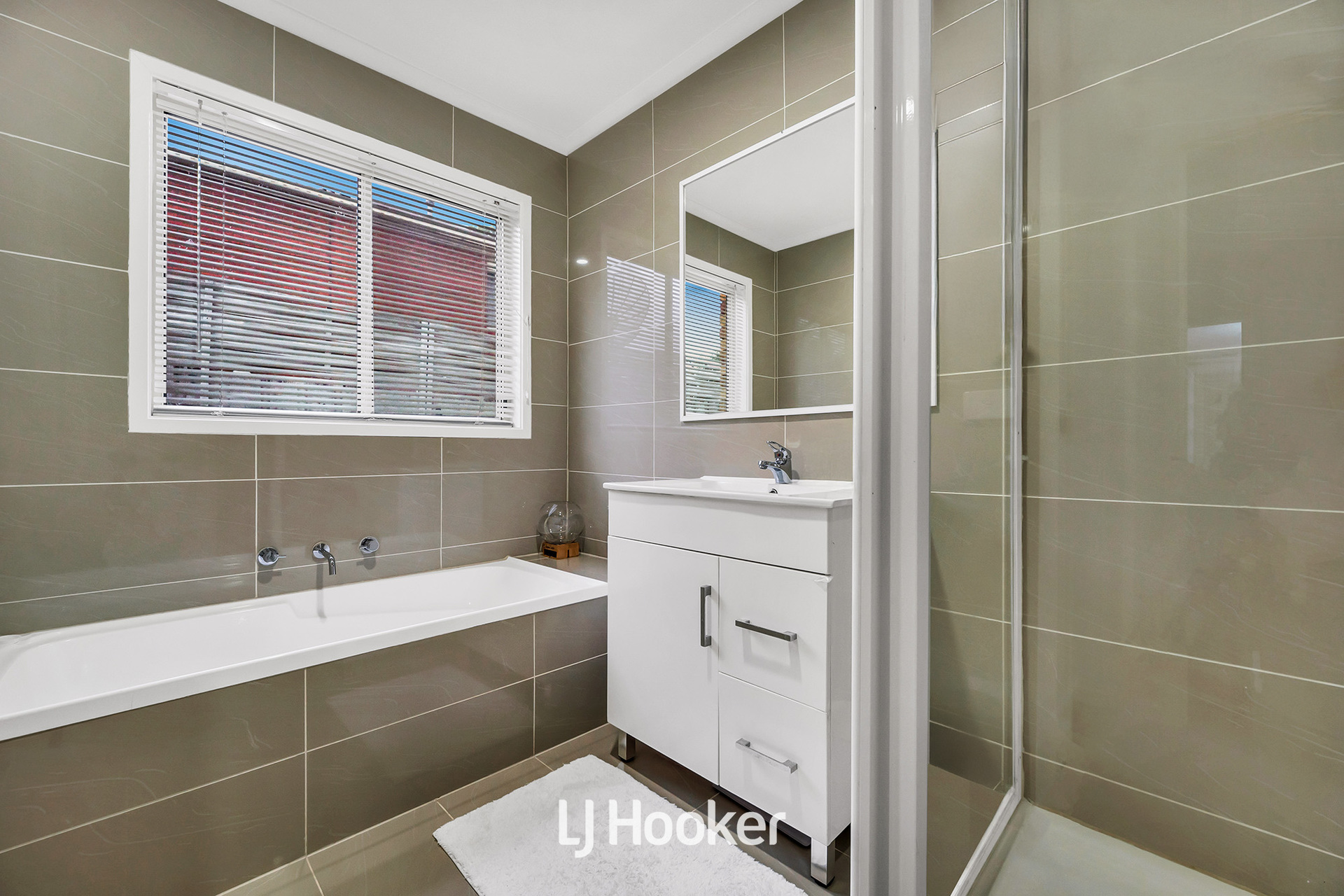 4-bedroom house at 9 The Eyrie , Hampton Park, Vic, 3976, Casey, Victoria