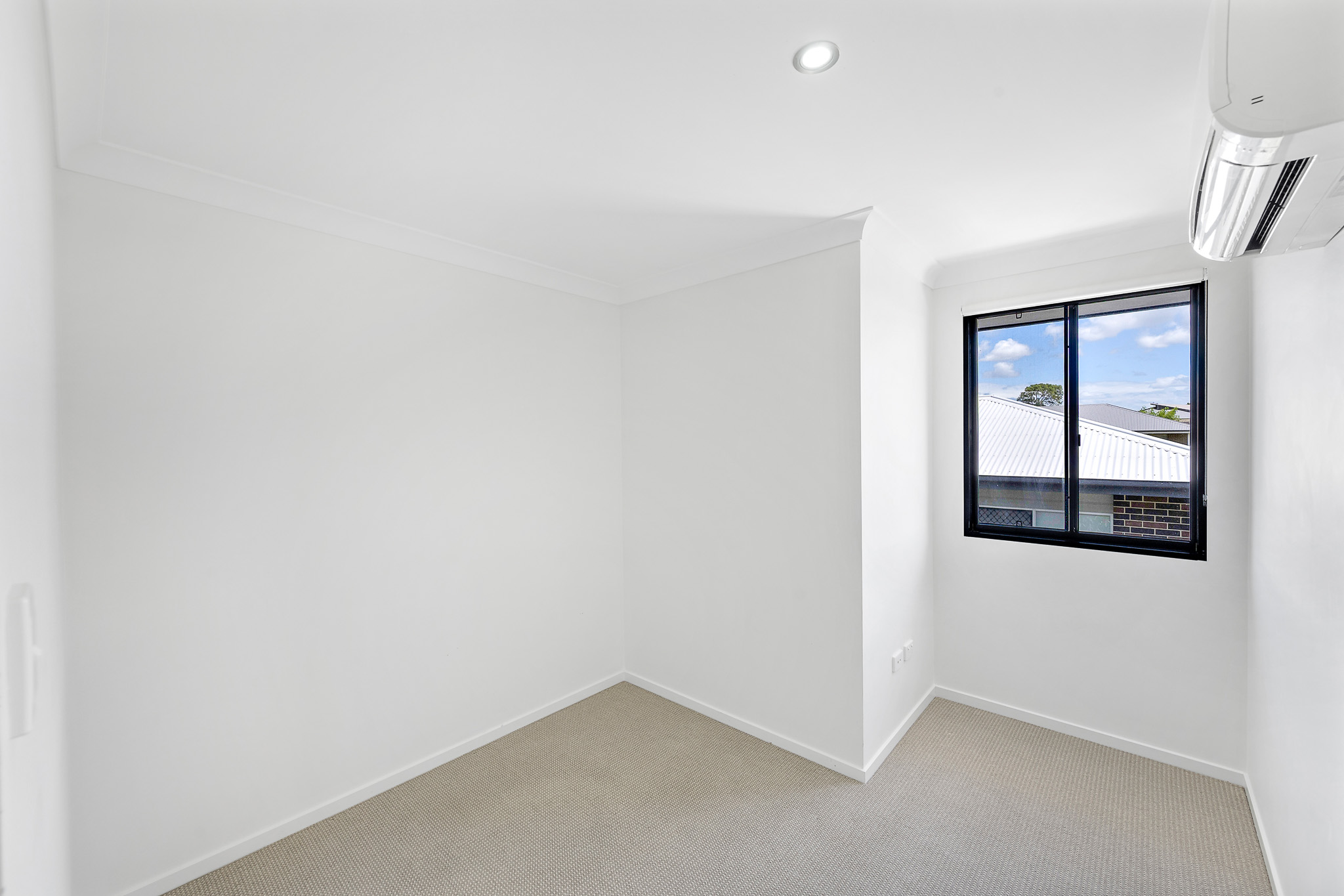 4-bedroom unit at 1/1 Wedgetail Road, Clinton, QLD 4680, Gladstone, Queensland