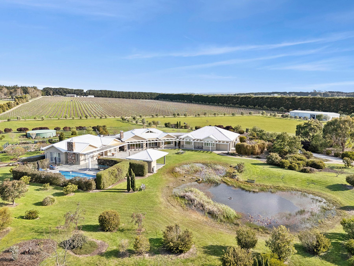 4-bedroom house at 125 Larcombes Road, Modewarre, VIC 3240, Surf Coast, Victoria