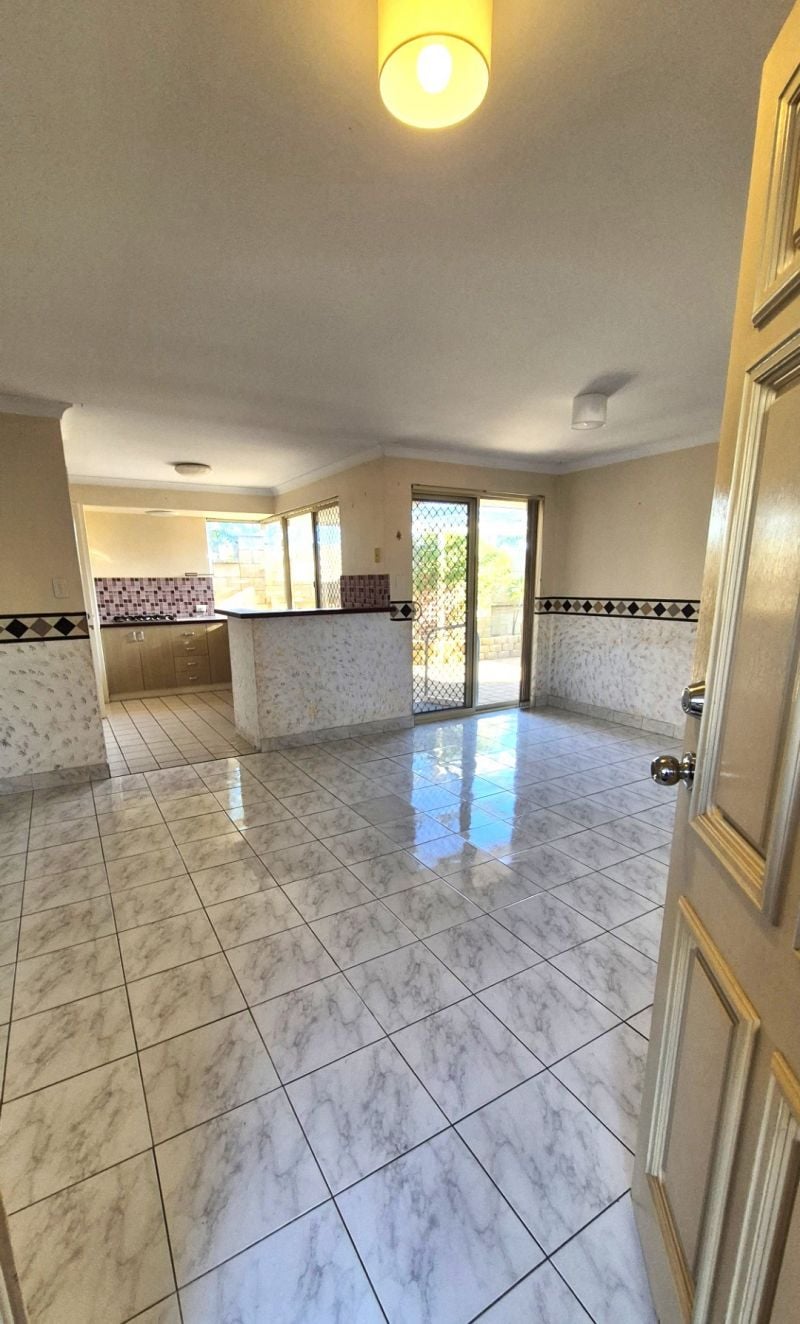 3-bedroom unit at UNIT 3 7 THORNTON RETREAT, Kinross WA 6028, Joondalup, Western Australia