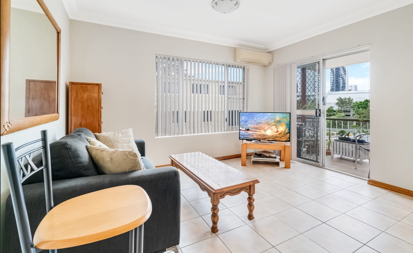 5/1 Miami Key, Broadbeach Waters, QLD 4218 - Image 3