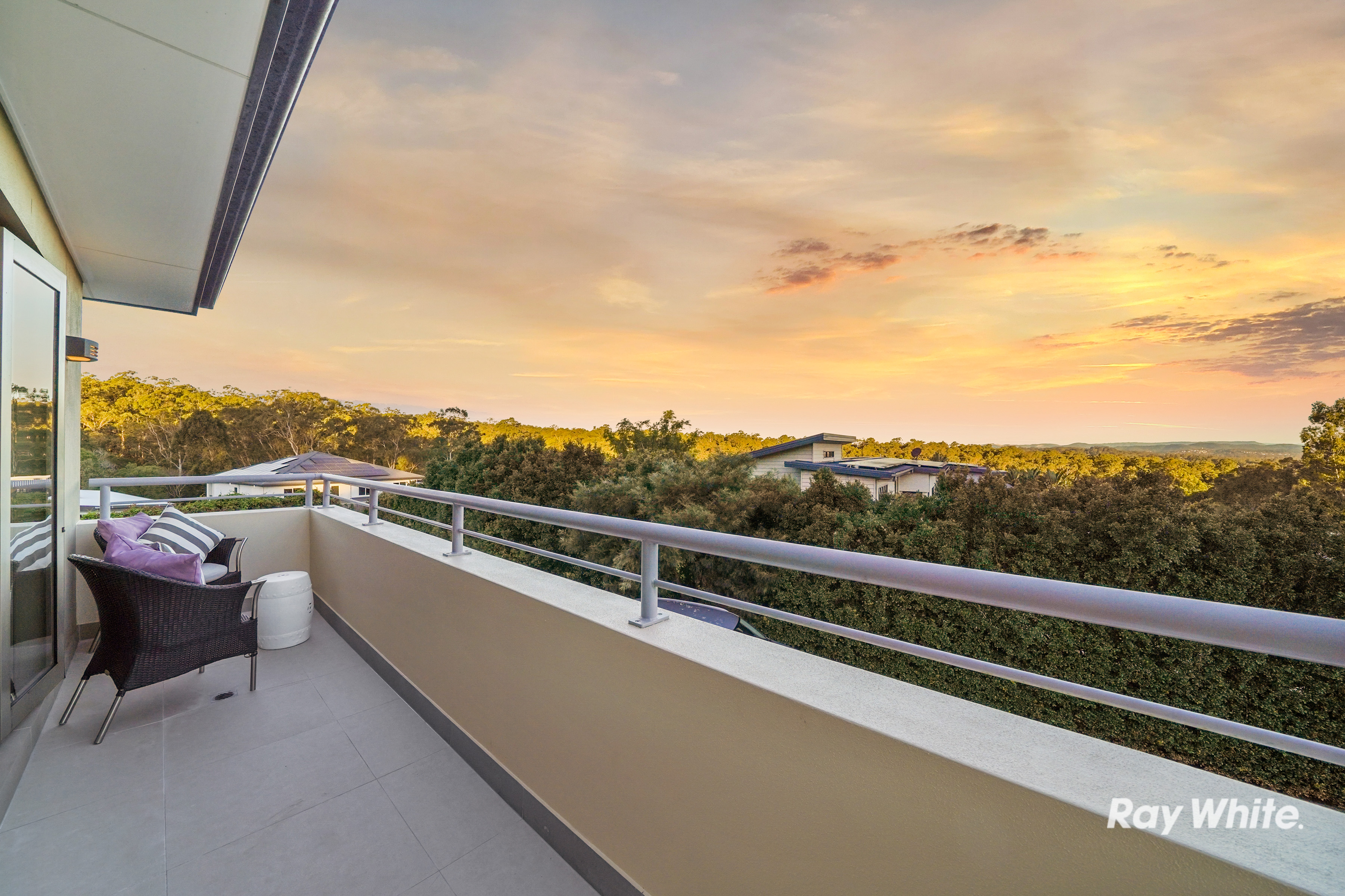 5-bedroom house at 25 Lynette Way, Daisy Hill, QLD 4127, Logan, Queensland