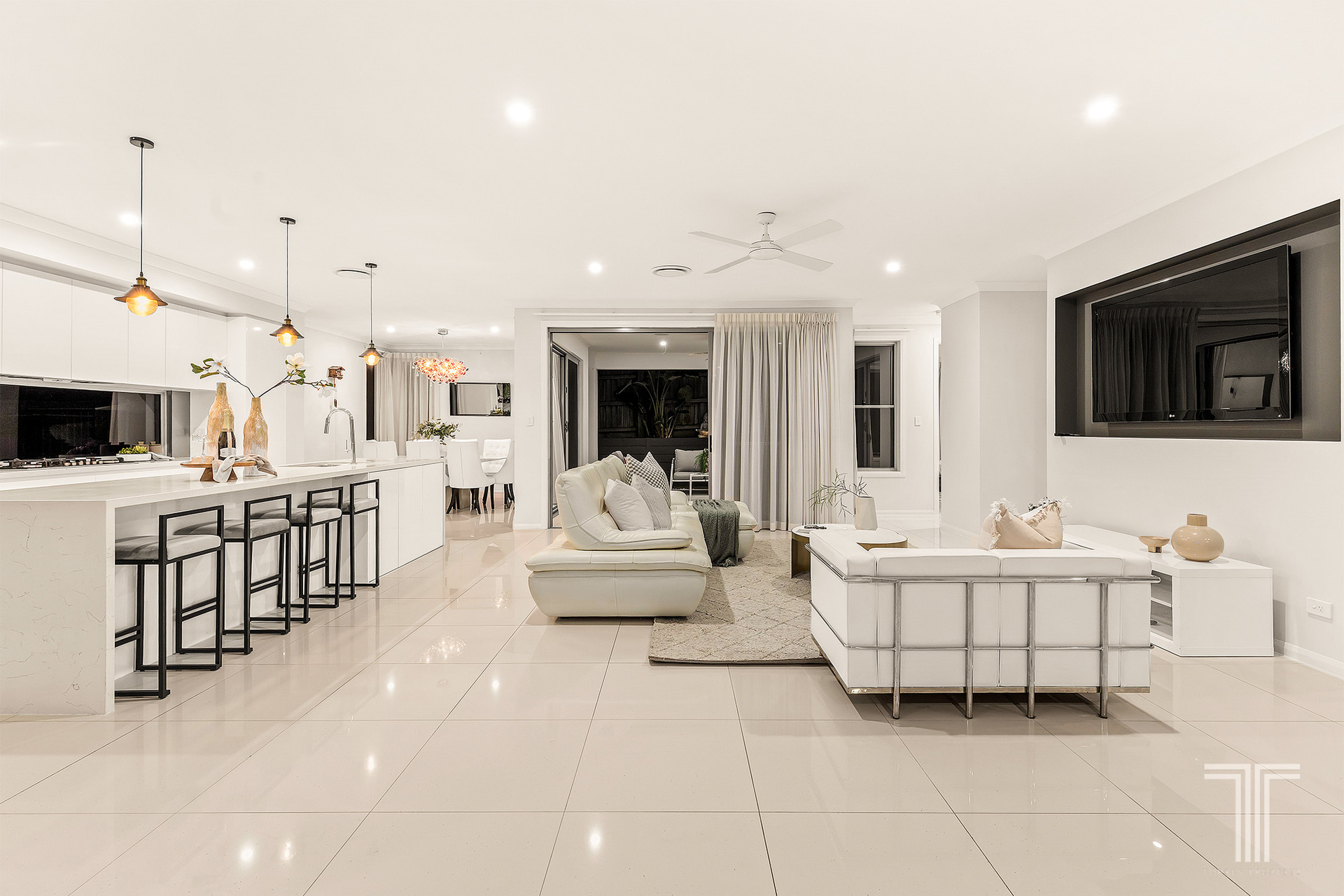 21 Lydia Place, Gumdale, QLD 4154 - Image 2