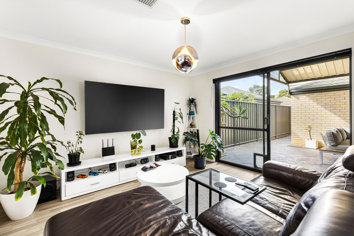 3-bedroom house at 18 Conferta Link, Banksia Grove, WA 6031, Wanneroo, Western Australia