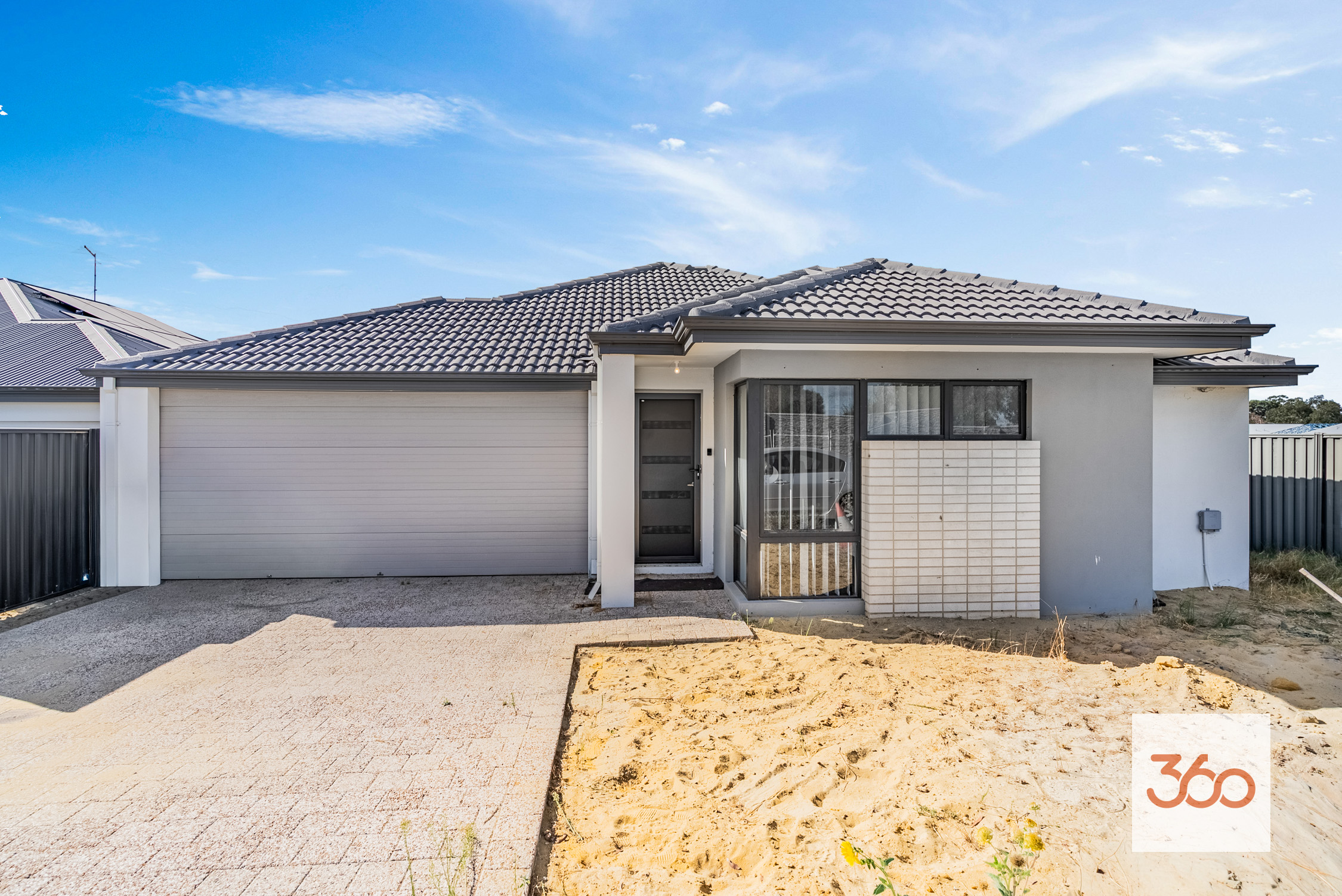 21 CANNES WAY, Dayton WA 6055 - Image 2