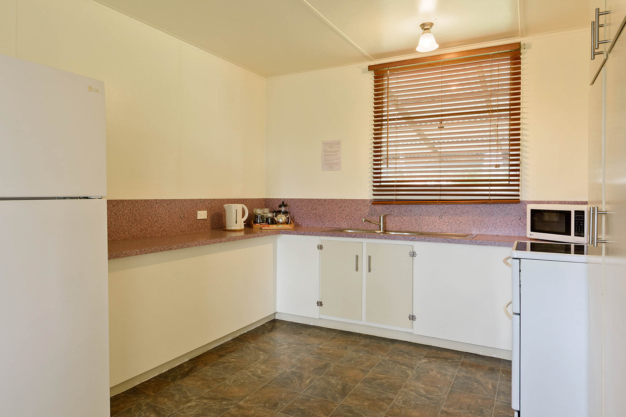 4-bedroom unit at 9 - 11 Meredith Street, Strahan, Tas, 7468, West Coast, Tasmania