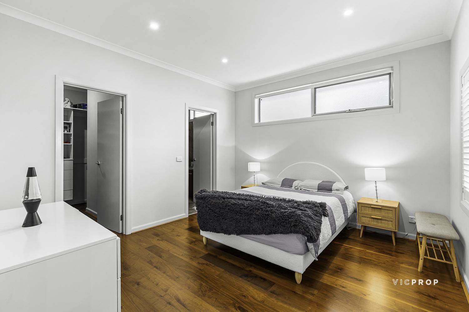 50 Dublin Avenue, Strathmore, VIC 3041 - Image 9