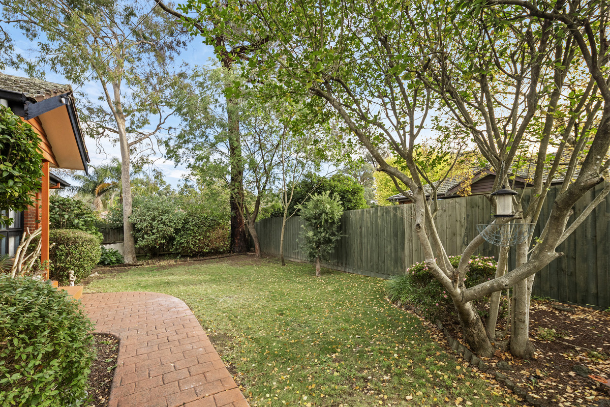 2/21 Ferguson Court, Ferntree Gully, VIC 3156 - Image 4