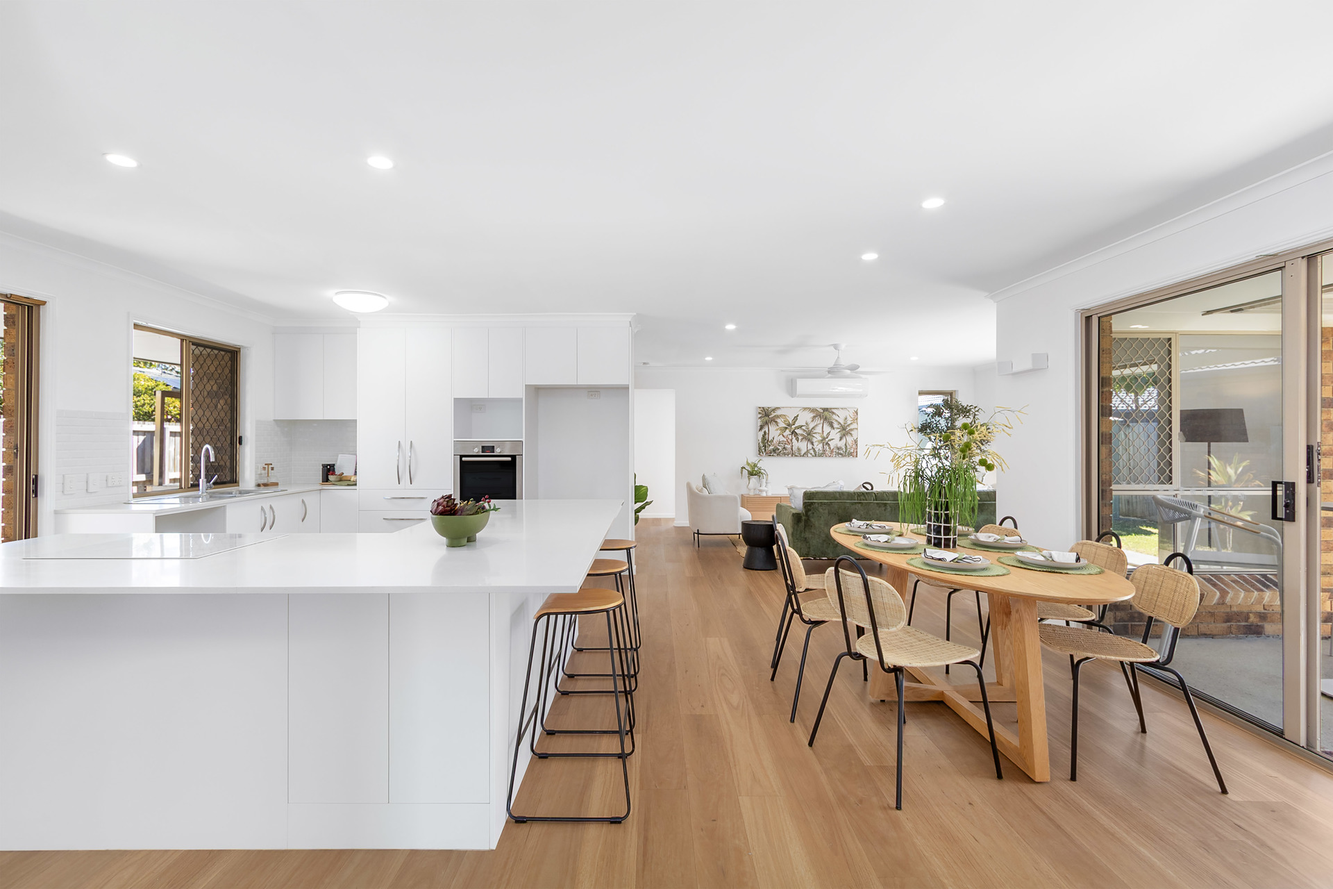4-bedroom house at 31 Roundelay Drive, Varsity Lakes QLD 4227, Gold Coast, Queensland