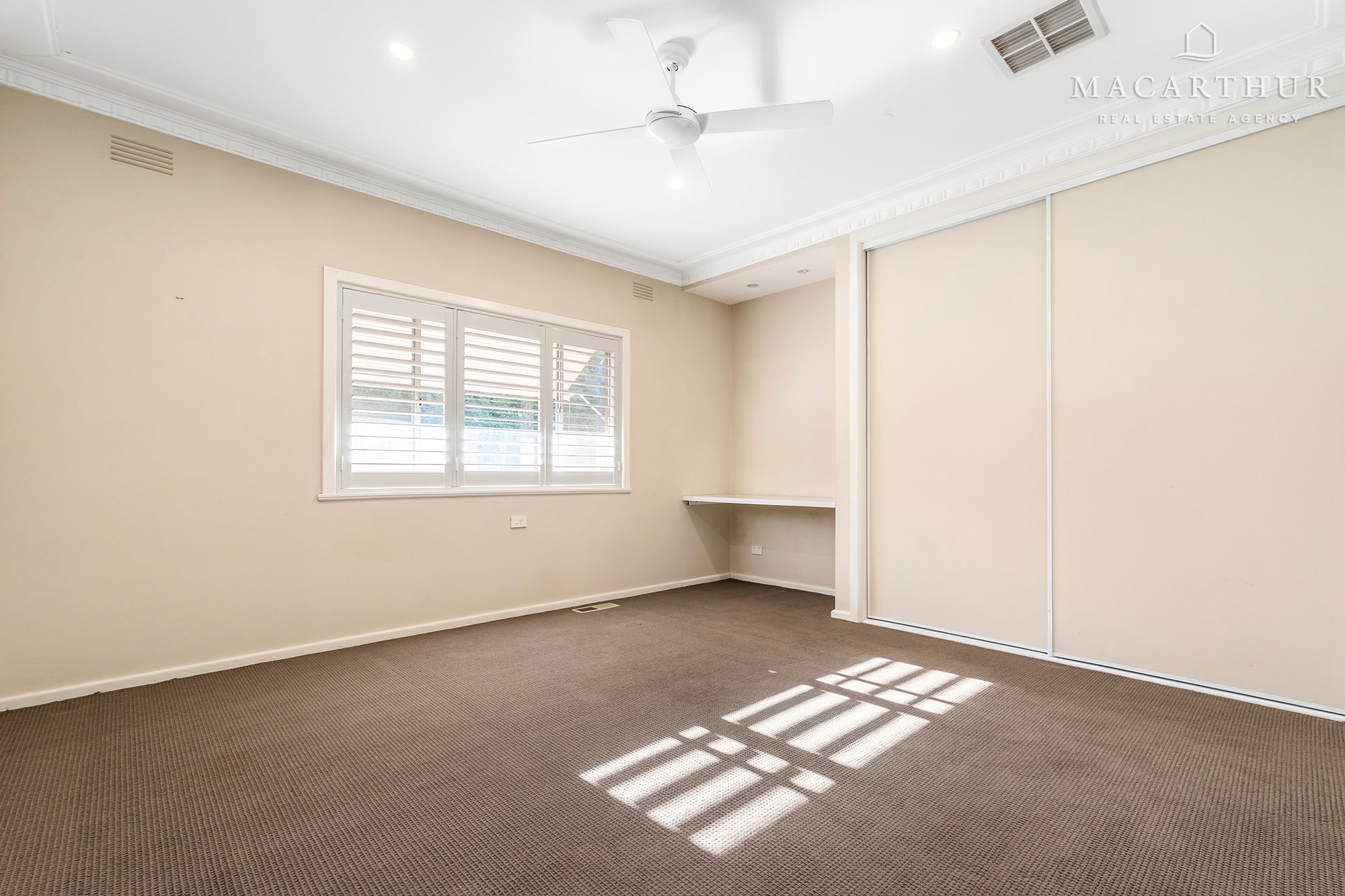 13 Plumpton Road, Kooringal, NSW 2650 - Image 10